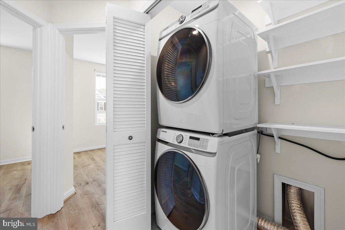 REGENTS CREST - Residential Lease