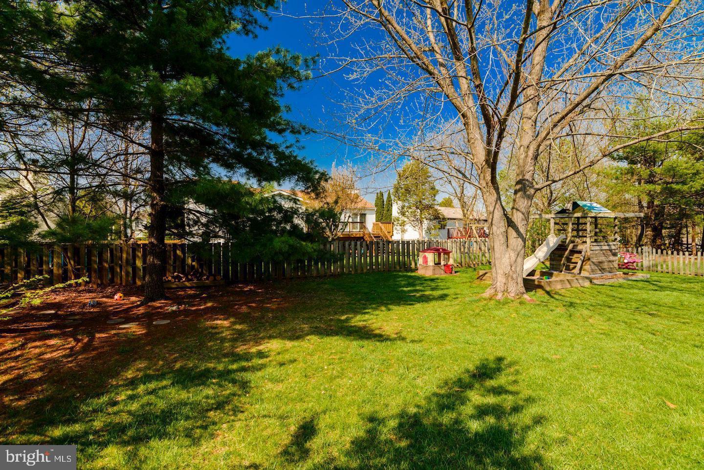 13314 HOLLINGER AVENUE