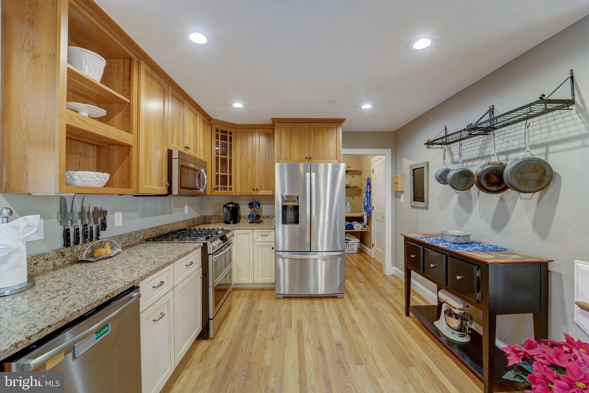 EASTPORT - Residential