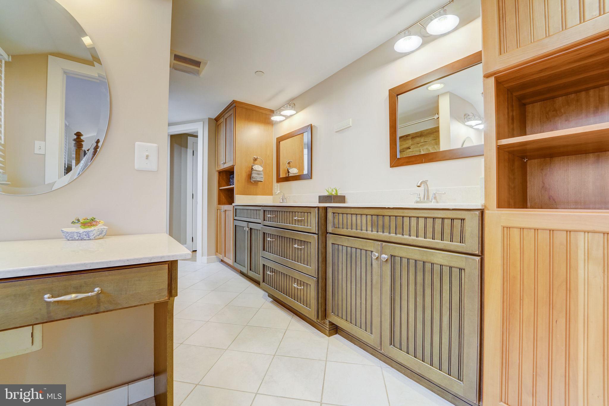 EASTPORT - Residential