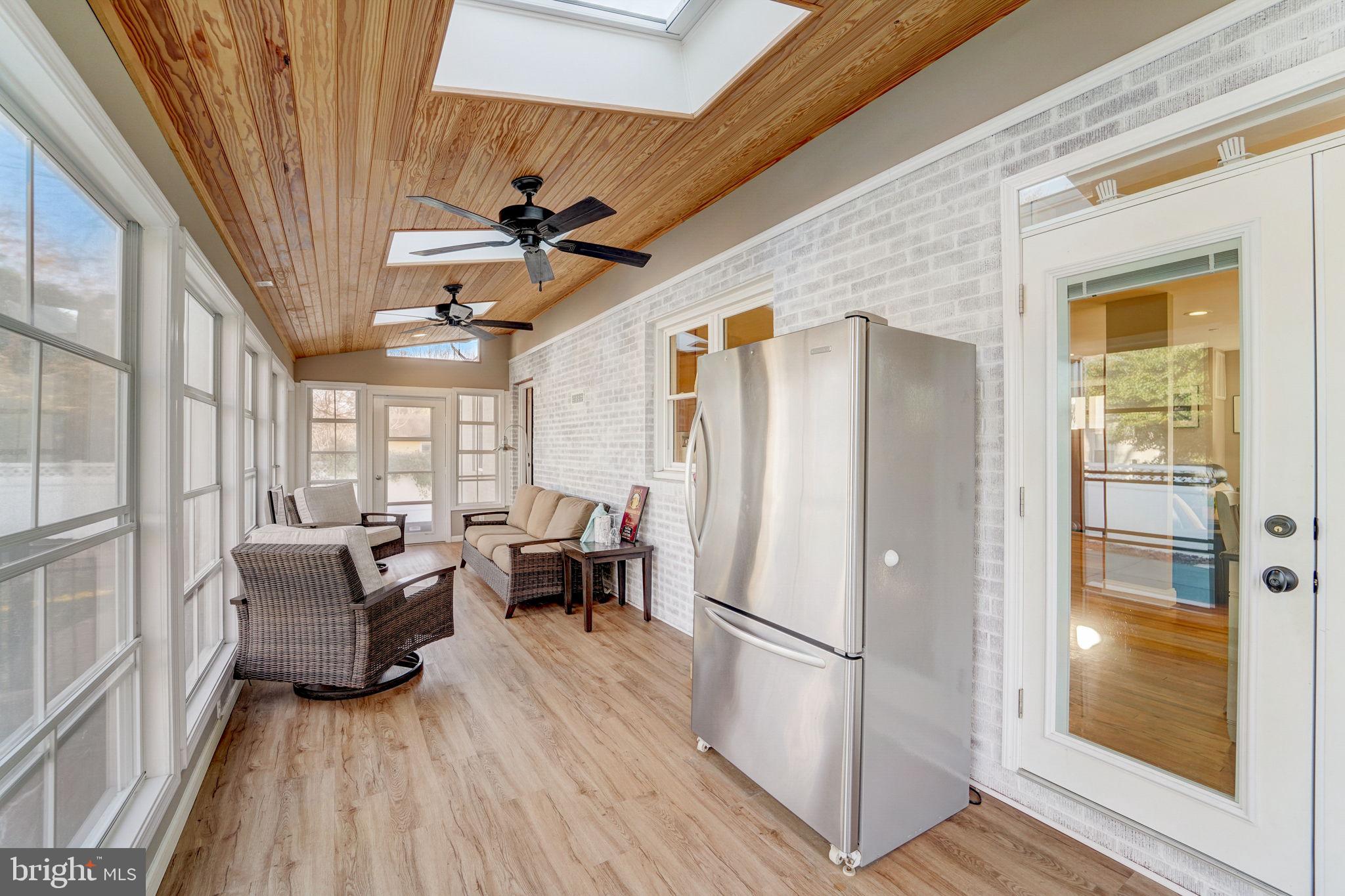 EASTPORT - Residential