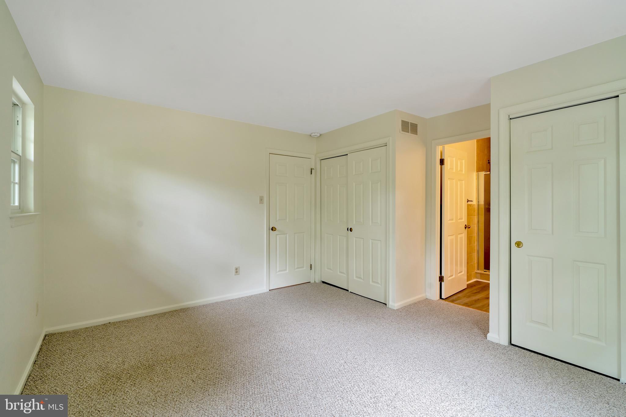 EAGLE CROSSING - Residential