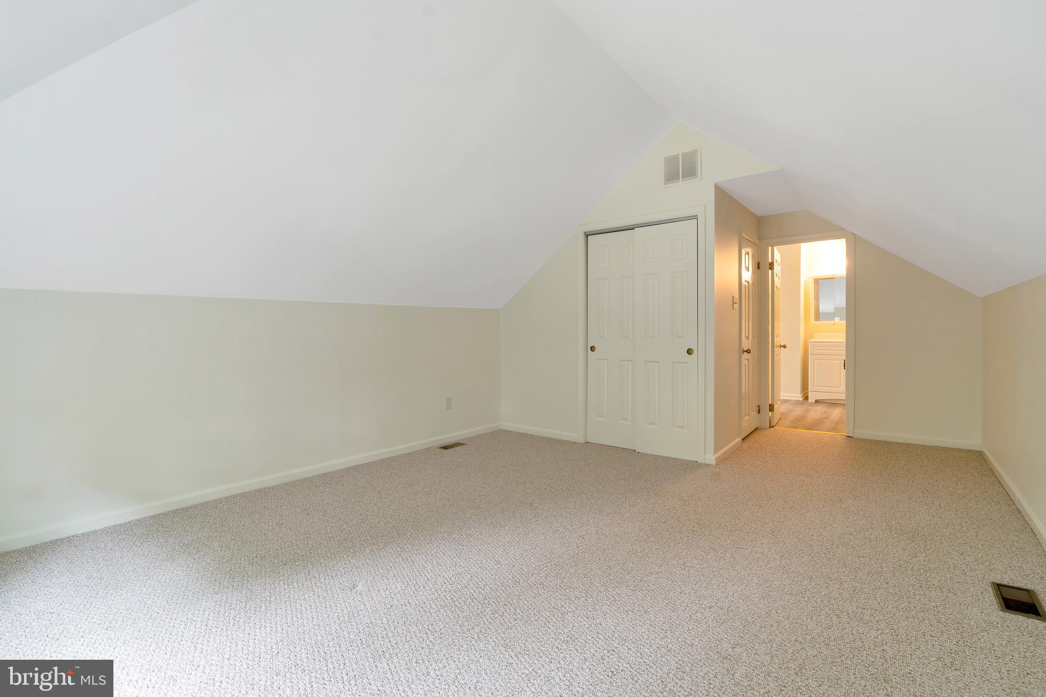 EAGLE CROSSING - Residential