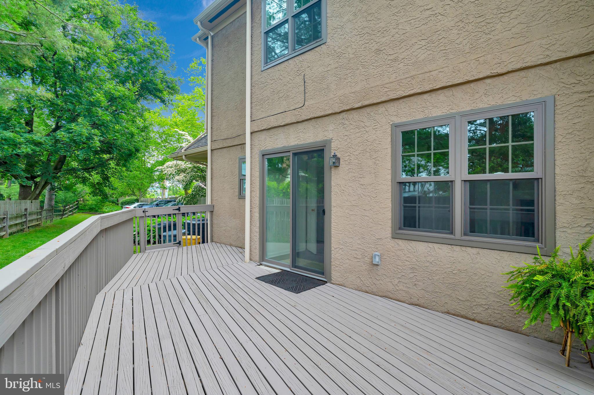 EAGLE CROSSING - Residential