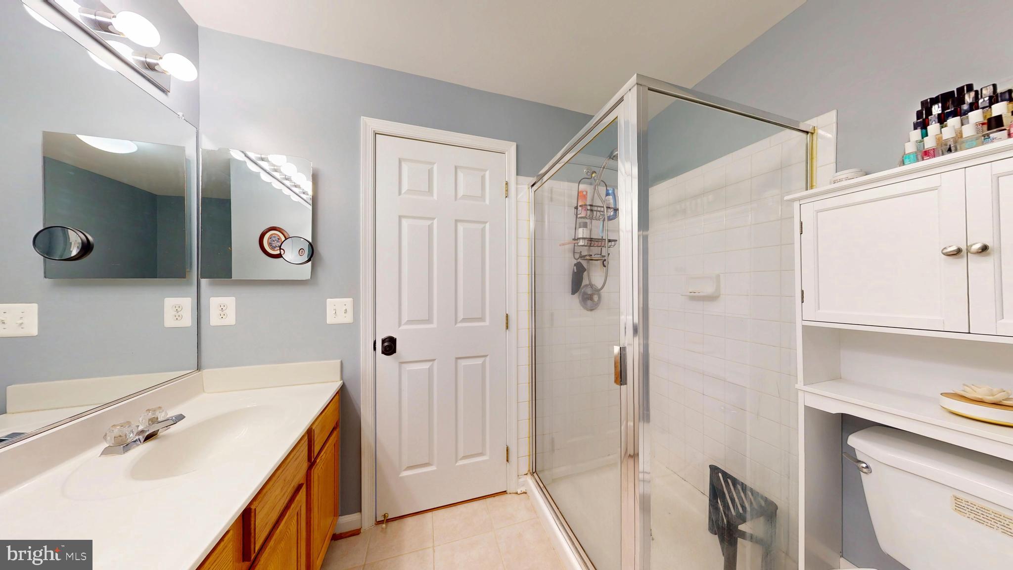 AMBER SPRING CONDOMINIUMS - Residential Lease