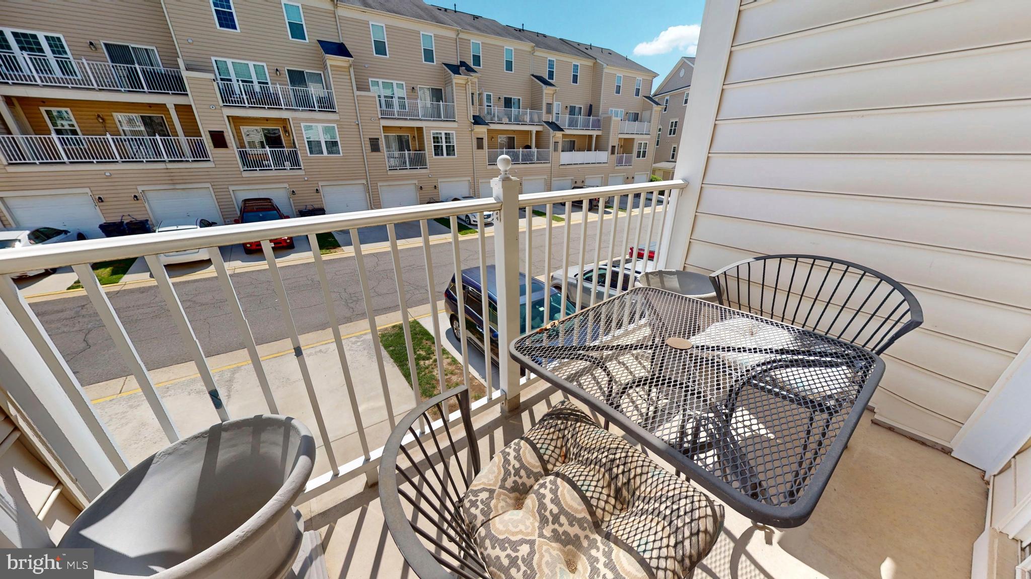 AMBER SPRING CONDOMINIUMS - Residential Lease