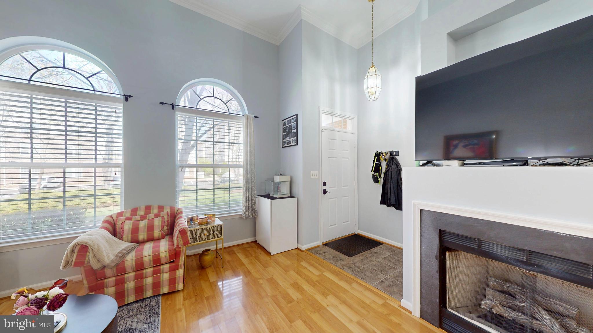 AMBER SPRING CONDOMINIUMS - Residential Lease