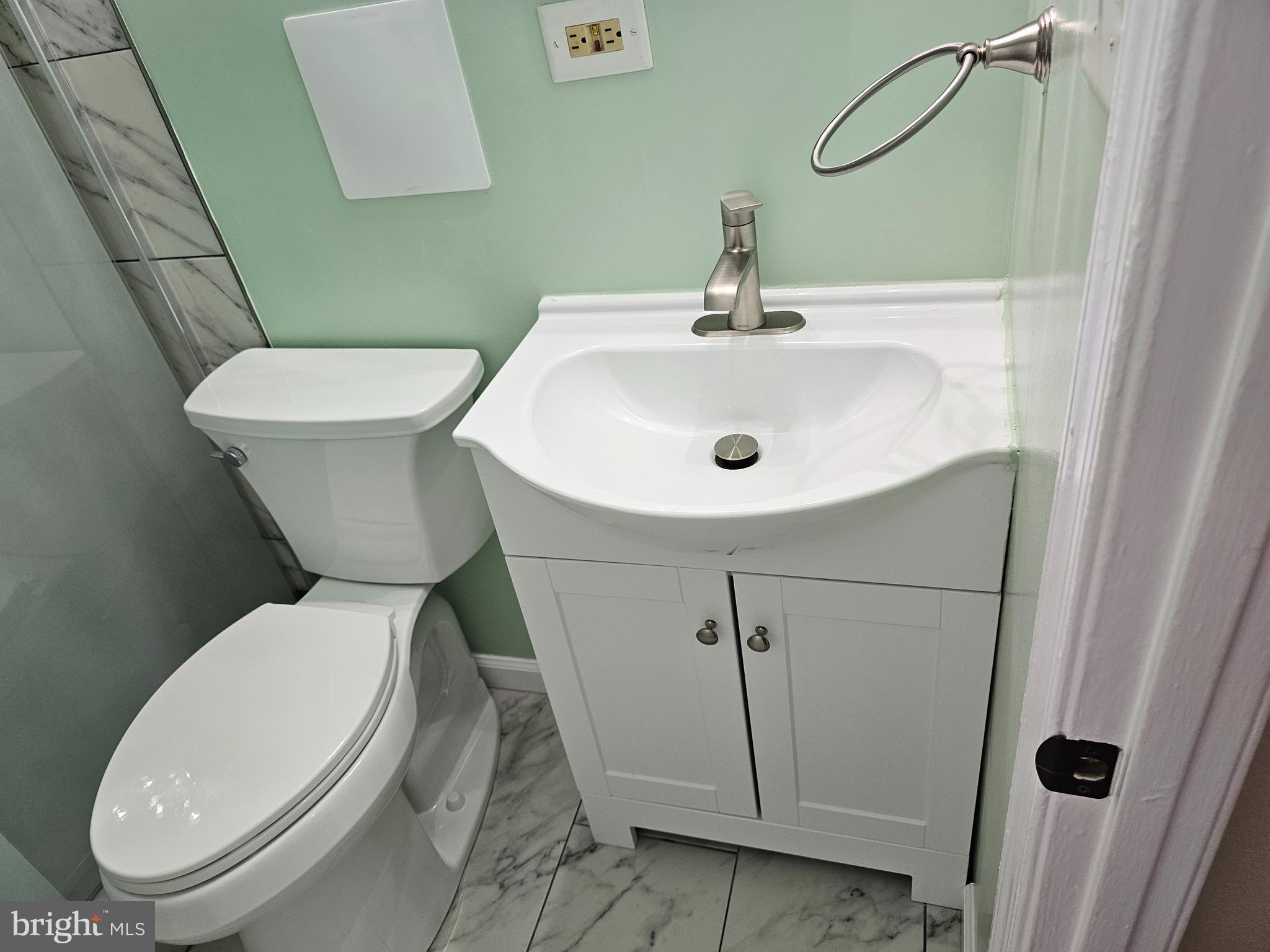 FRENCHMANS CREEK - Residential Lease