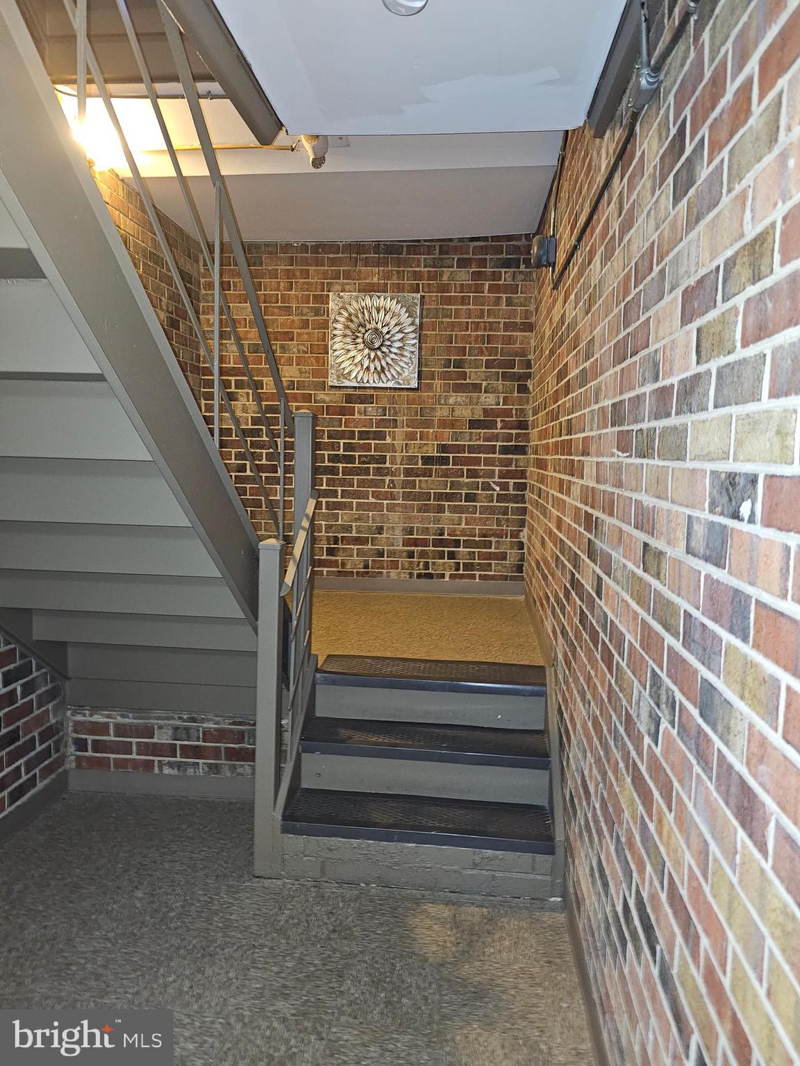 FRENCHMANS CREEK - Residential Lease