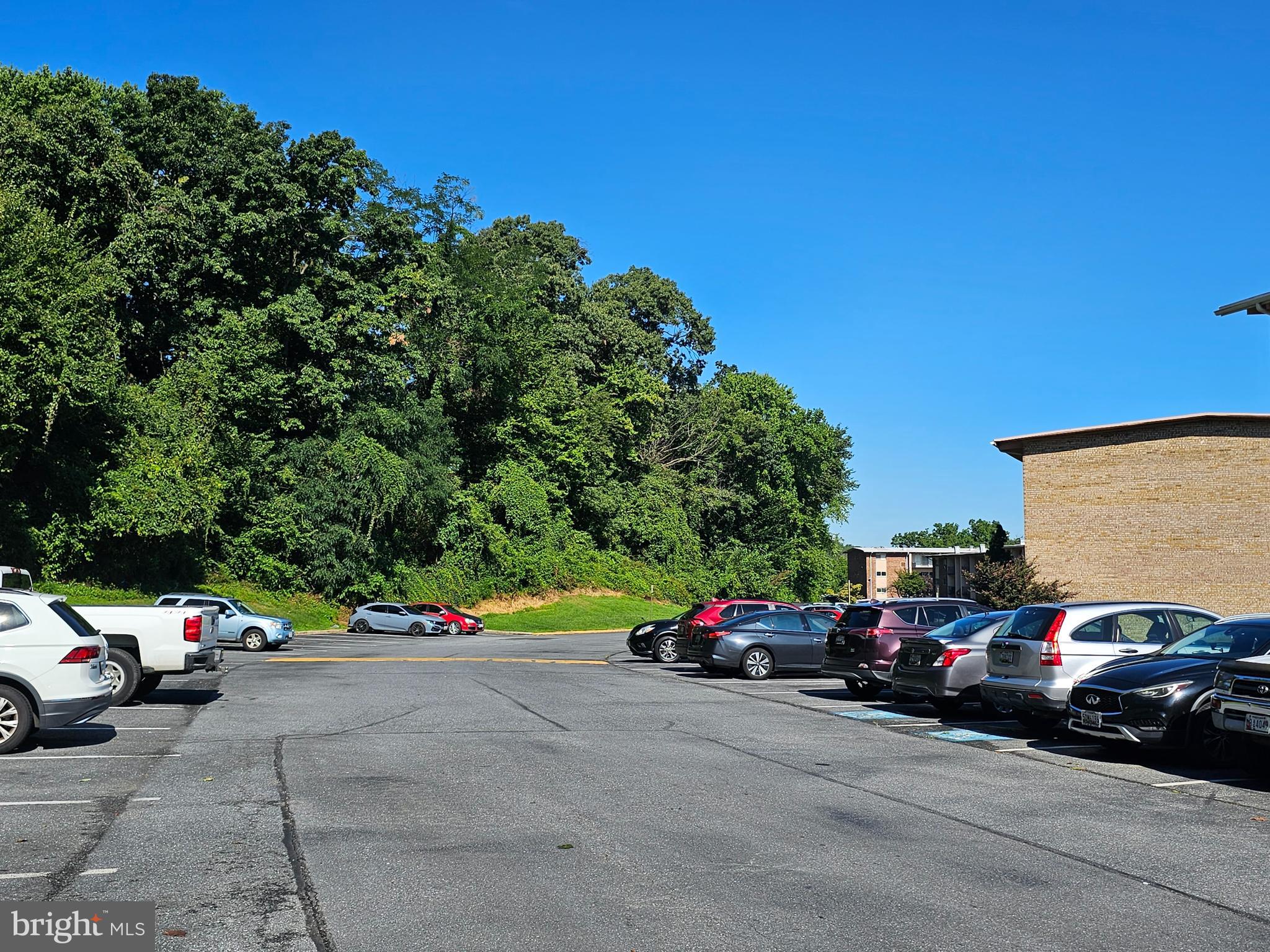 FRENCHMANS CREEK - Residential Lease