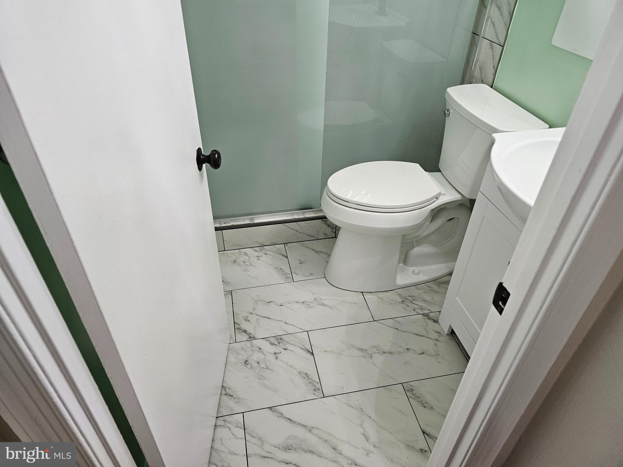 FRENCHMANS CREEK - Residential Lease