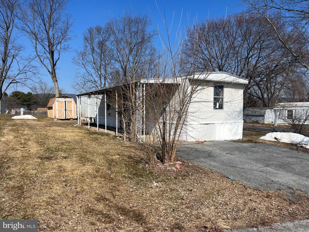 Photo of 23 Aspen Ln, CARLISLE, PA 17015 (MLS # PACB2051092)