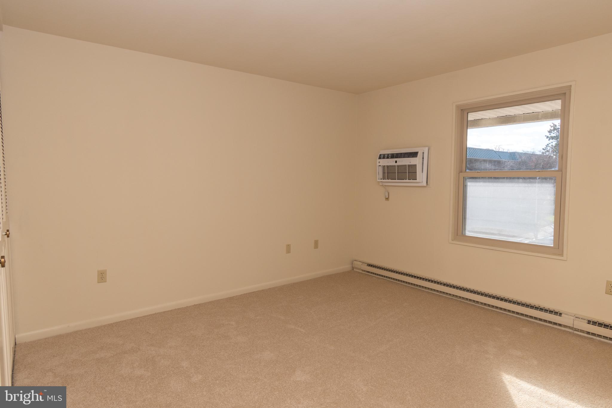 MONTGOMERY MUTUAL COOP - Residential