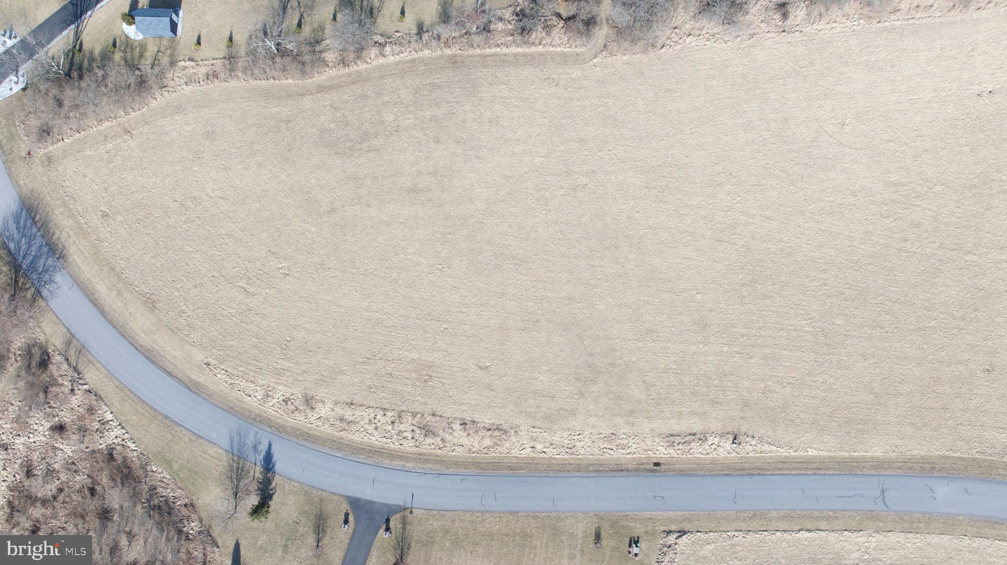 LOT 4 TUMBLEHILL DR