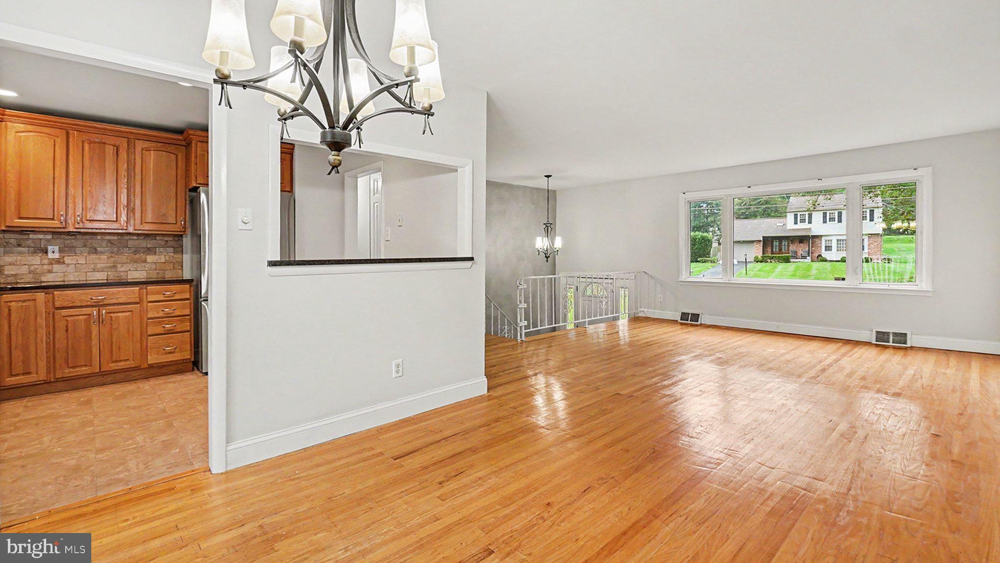 314 COLONIAL DRIVE