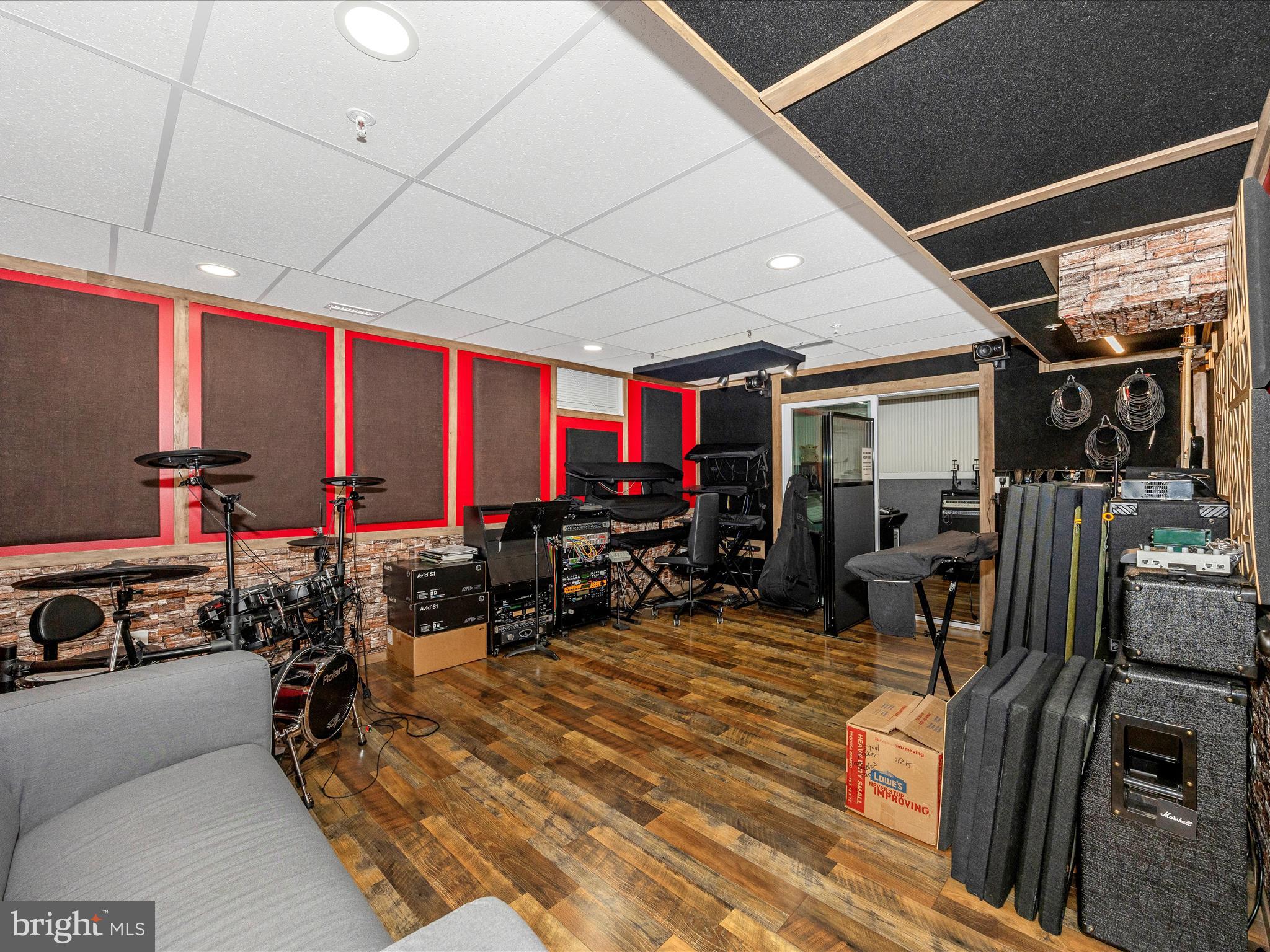 BRUNSWICK - Residential