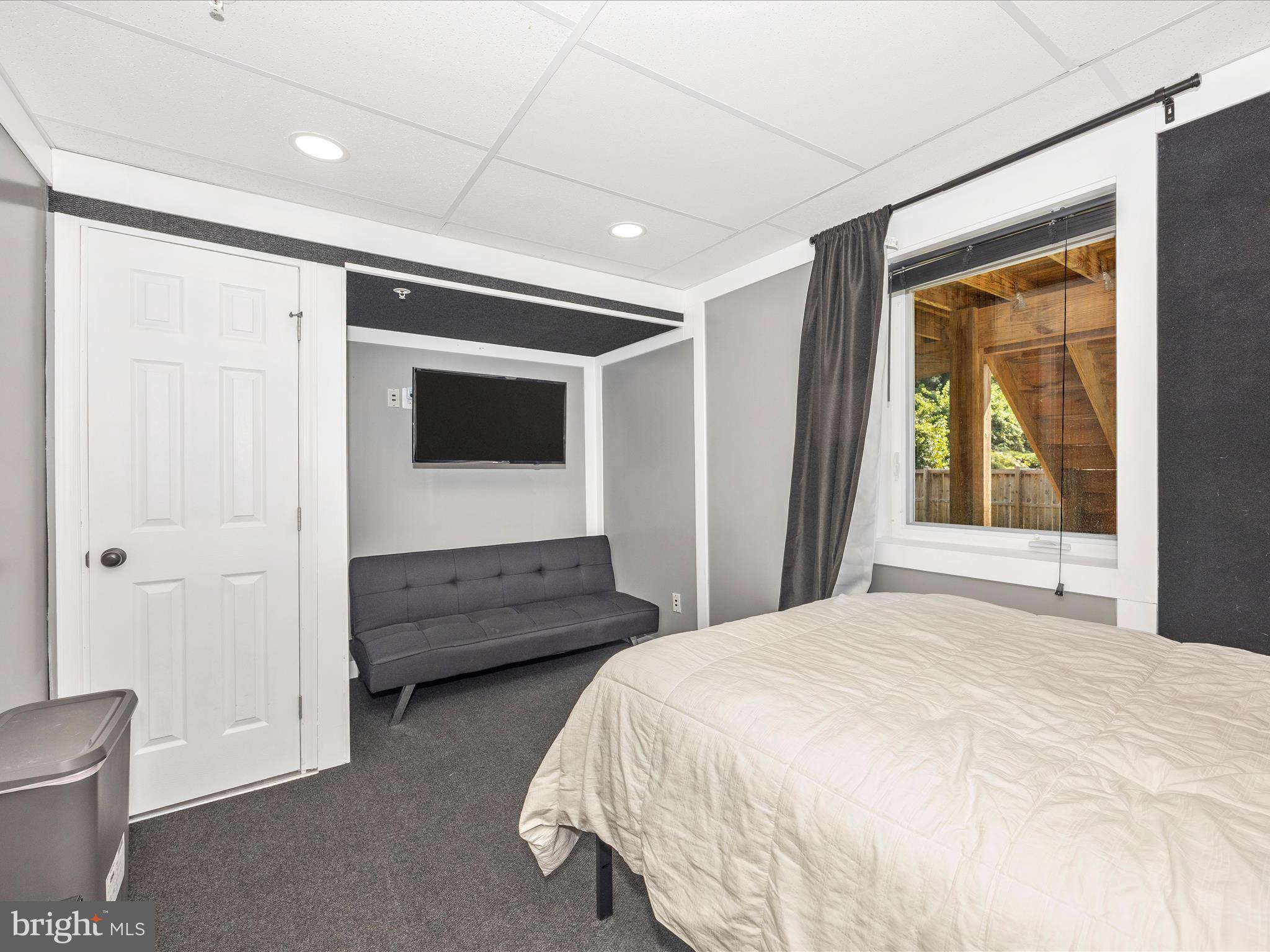 BRUNSWICK - Residential