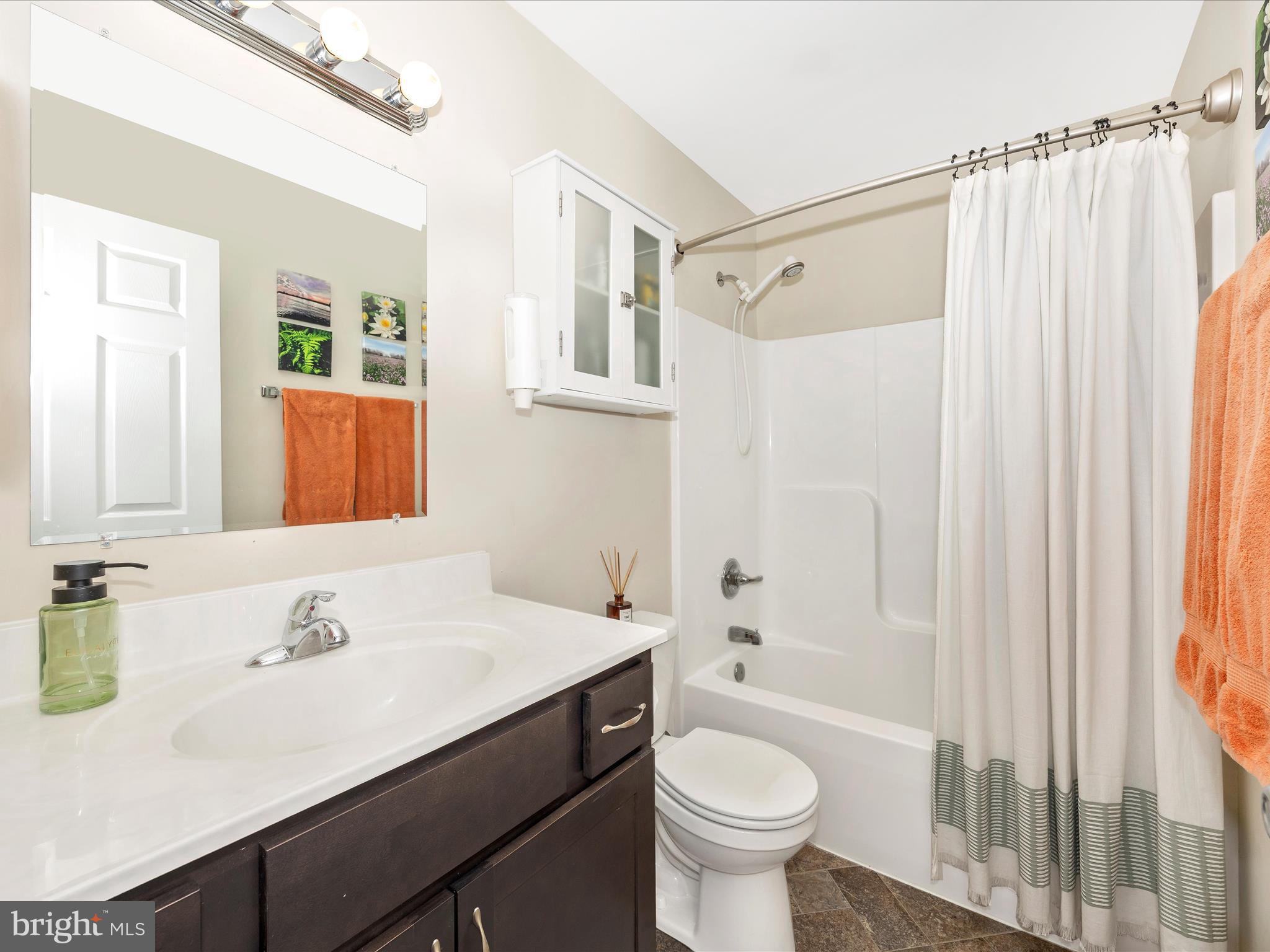 BRUNSWICK - Residential