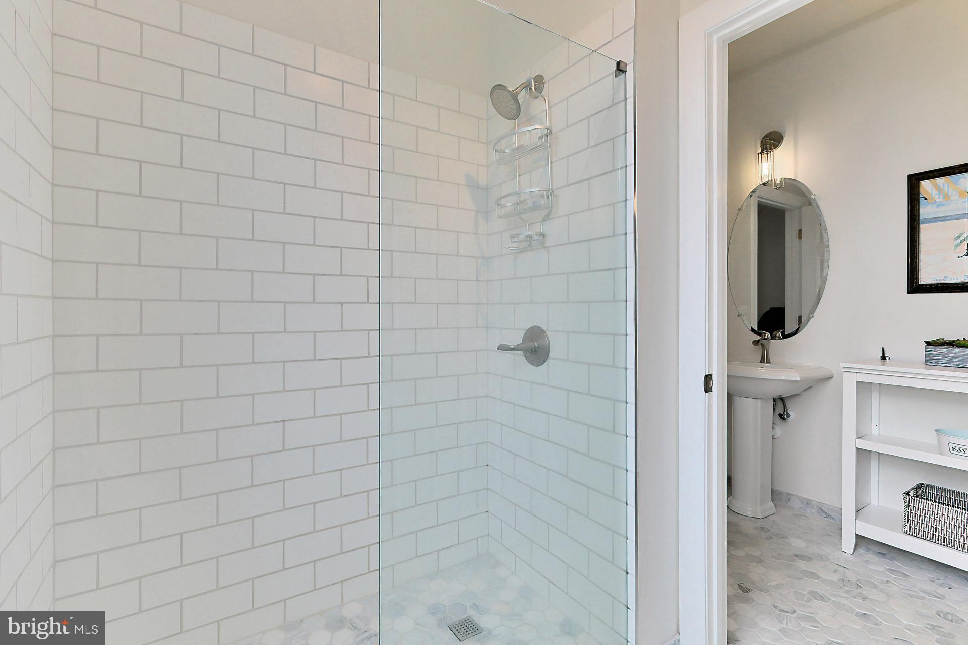 COURTS OF ST FRANCIS - Residential Lease