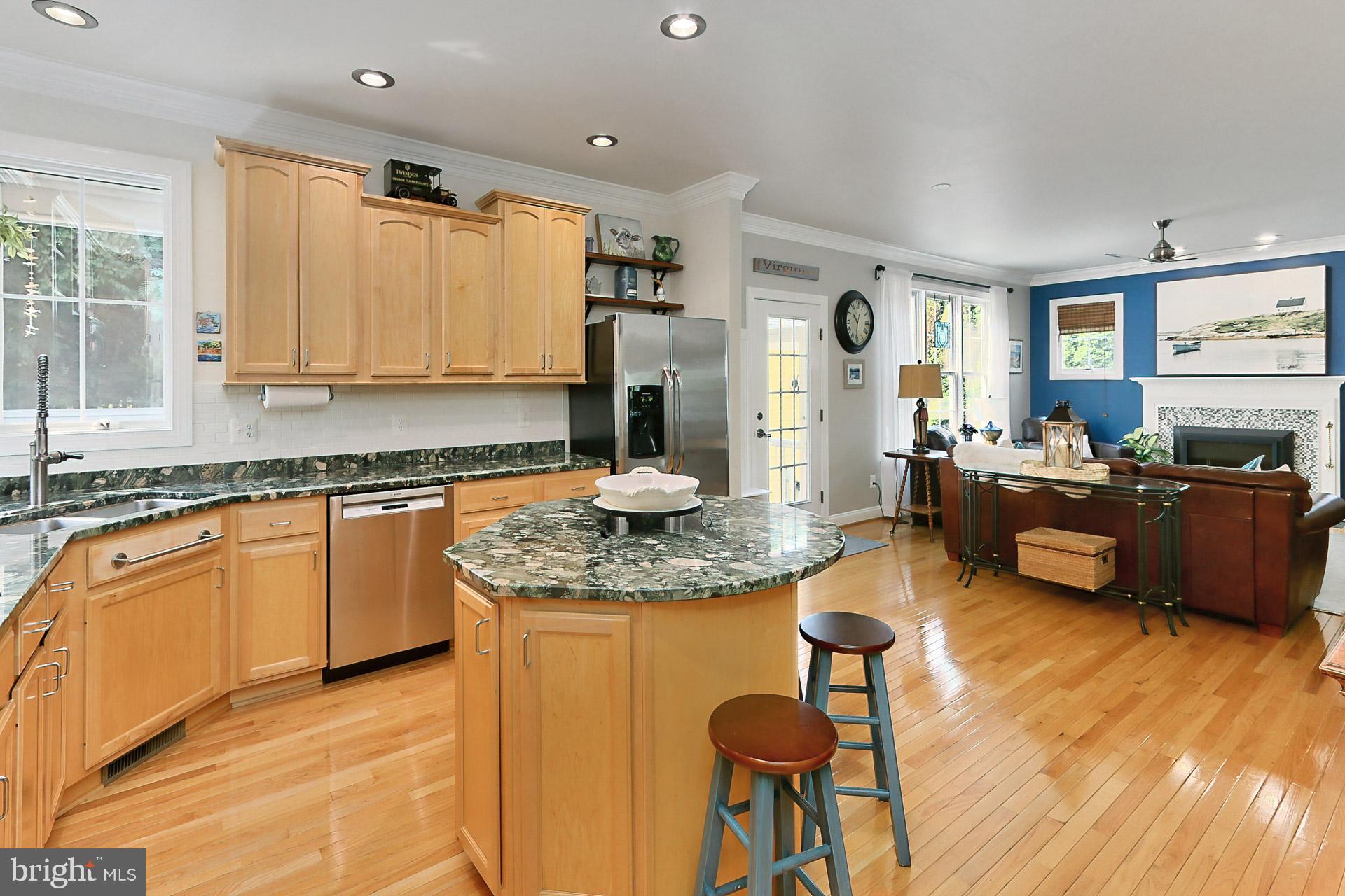 COURTS OF ST FRANCIS - Residential Lease