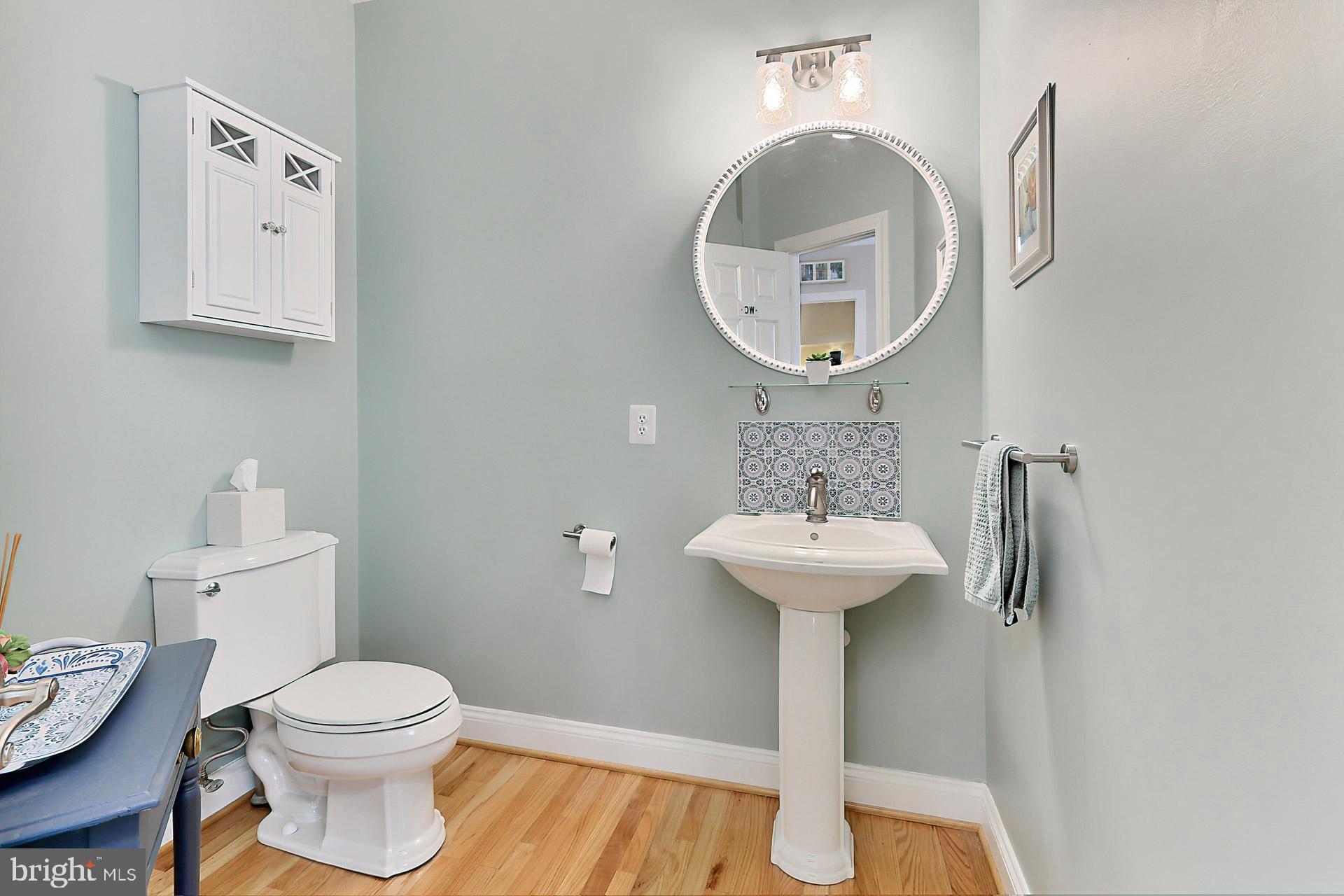 COURTS OF ST FRANCIS - Residential Lease