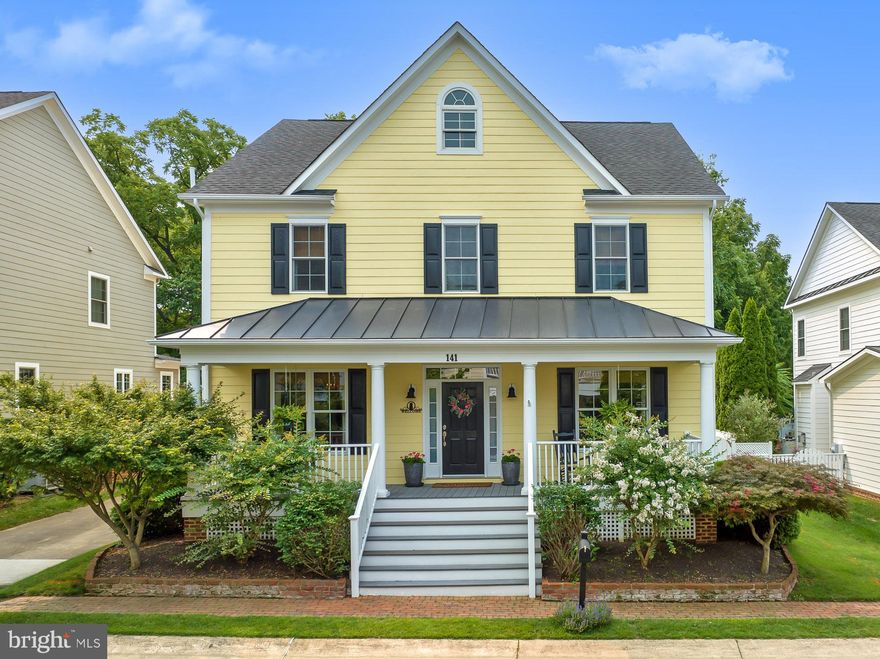 COURTS OF ST. FRANCIS. 
3 bedroom / 3.5 bath property with over 3300 square feet
Elegant finishes - hardwood floors - Gourmet kitchen - granite countertops, stainless steel appliances, and plenty of cabinet space. spacious living and dining rooms - Screened porch  
The lower level is finished  with a large recreation room and bonus room, perfect for a home office or den. 
Recent updates include: Finished Basement (2021), Hot Water Heater (2022), Cooktop (2023), Interior Paint (2022), Back porch Update (2022). This incredibly charming home and community is convenient to shopping/dining and is within walking distance to downtown Purcellville.