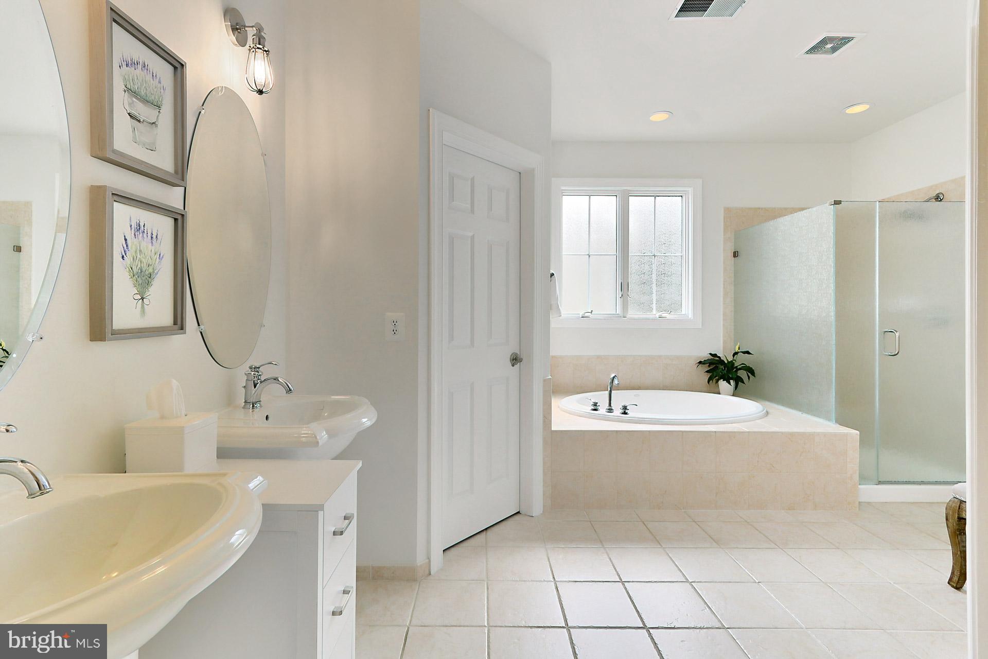 COURTS OF ST FRANCIS - Residential Lease