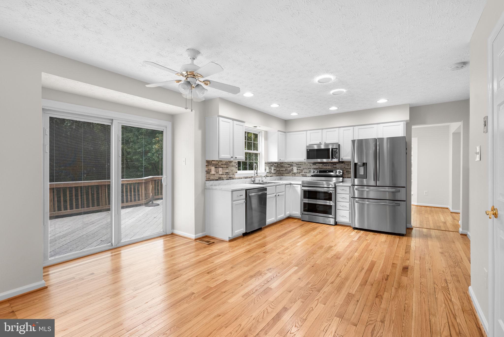 KINGS WOODS - Residential