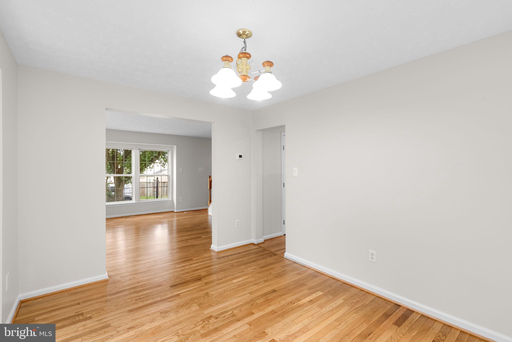 KINGS WOODS - Residential