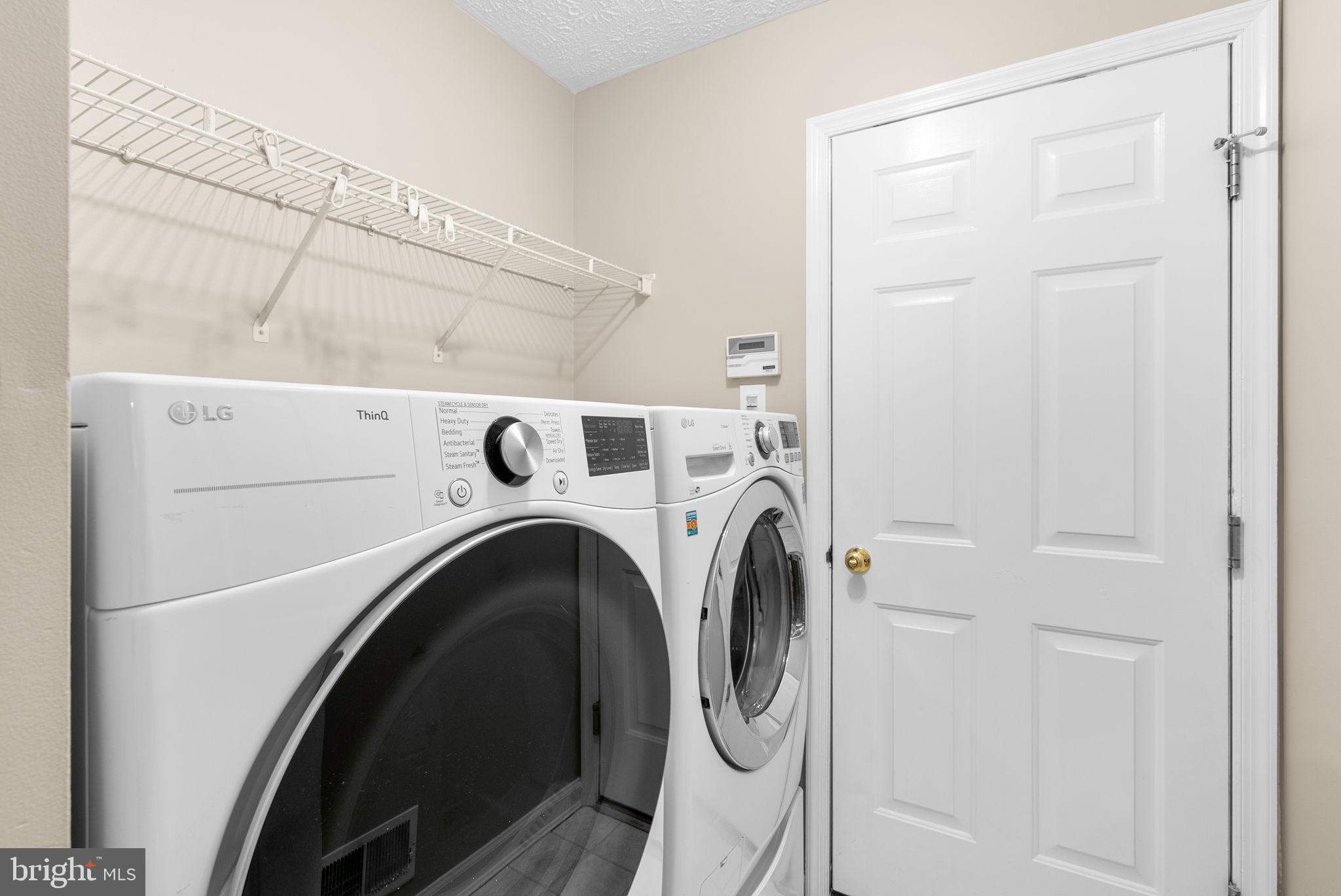 KINGS WOODS - Residential