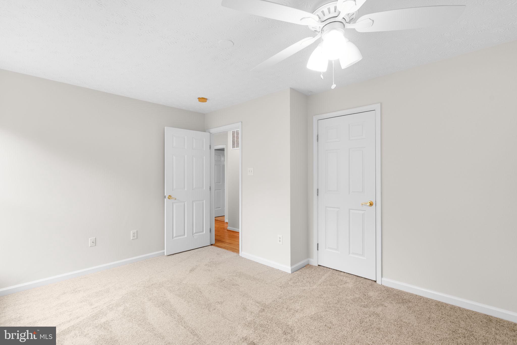 KINGS WOODS - Residential