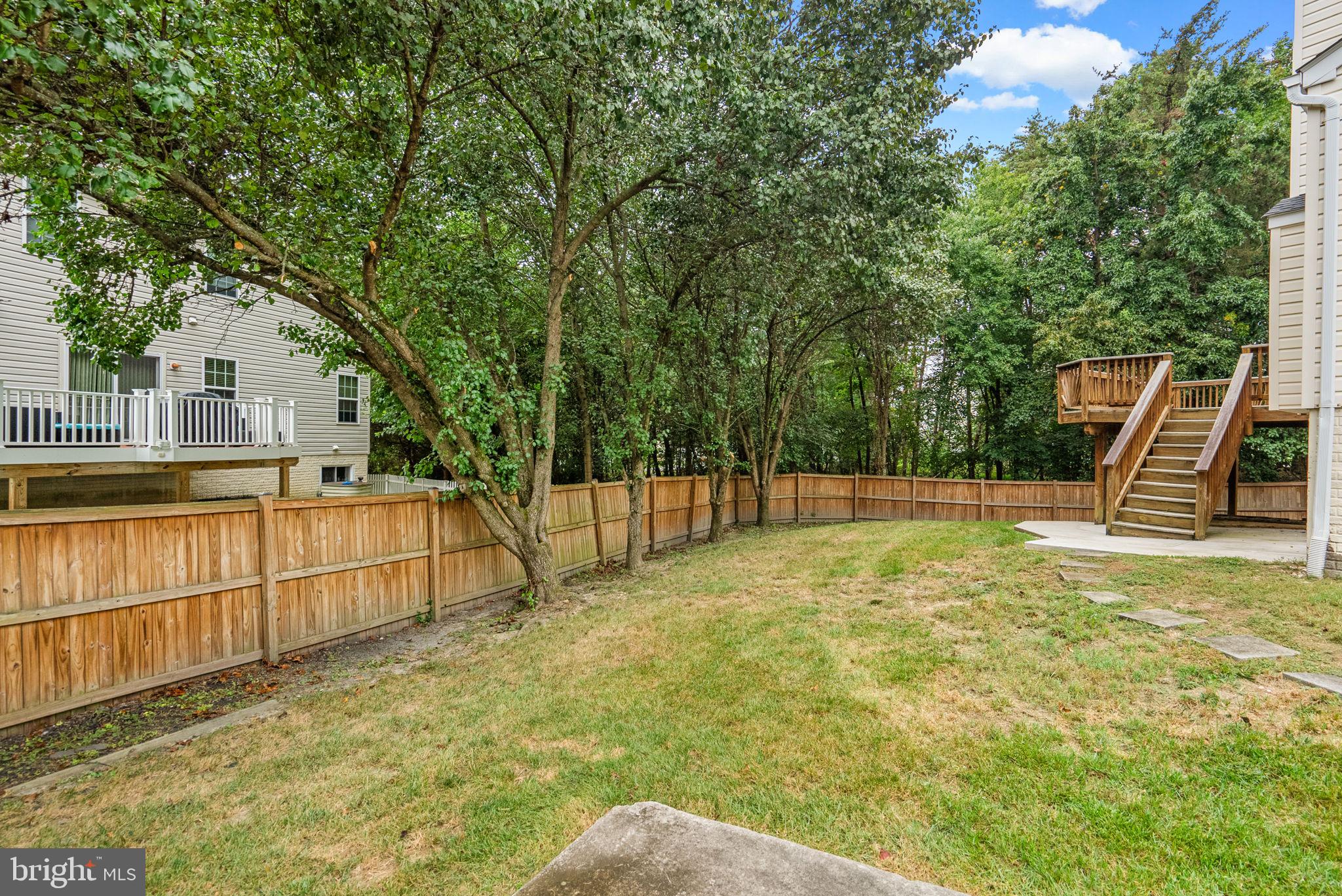 KINGS WOODS - Residential