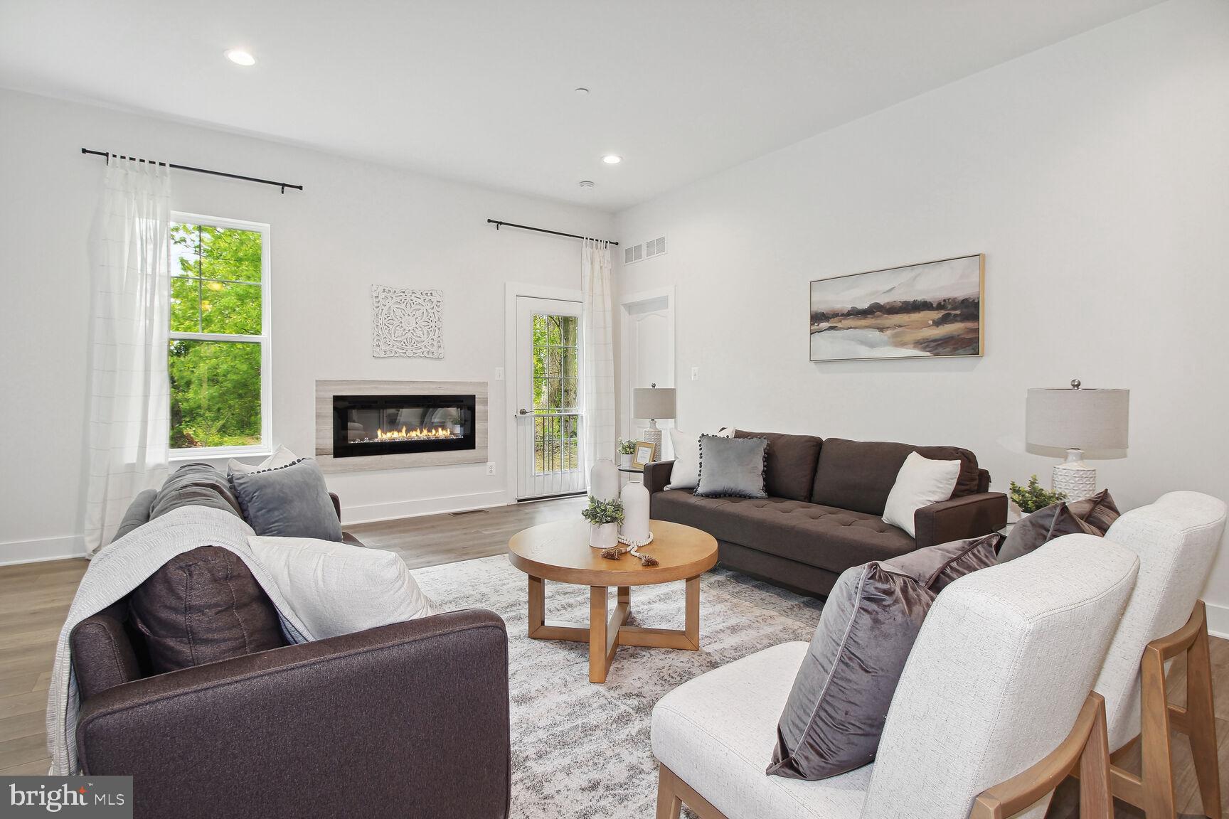 TRIMBLE MEADOWS - Residential