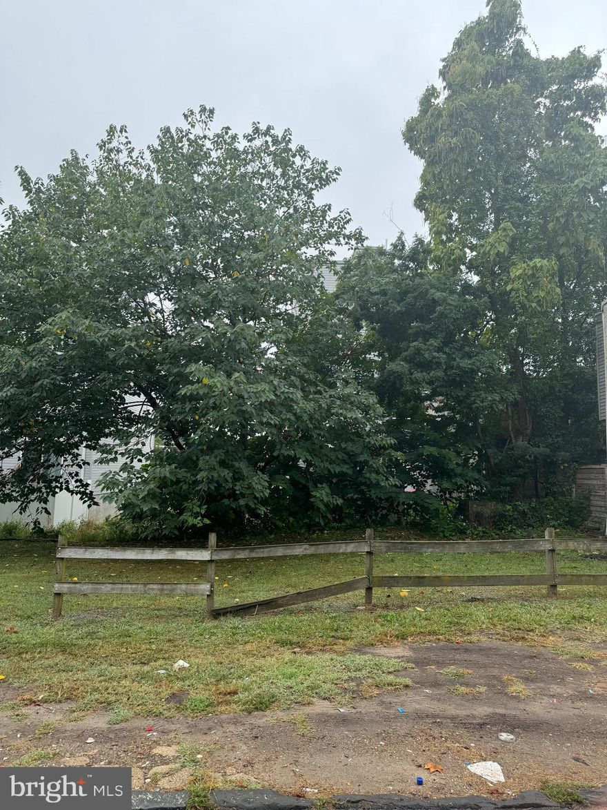 Within close proximity to new construction, this 14x49 ft lot is ready to be developed into something new.  Recent new construction has sold into the $500,000s. Conveniently located minutes from Center City and University City and within 1 block or less to multiple public transportation options and parks. Property to be sold in as-is, where-is condition.  Seller prefers to use Land Services for title and closing services.