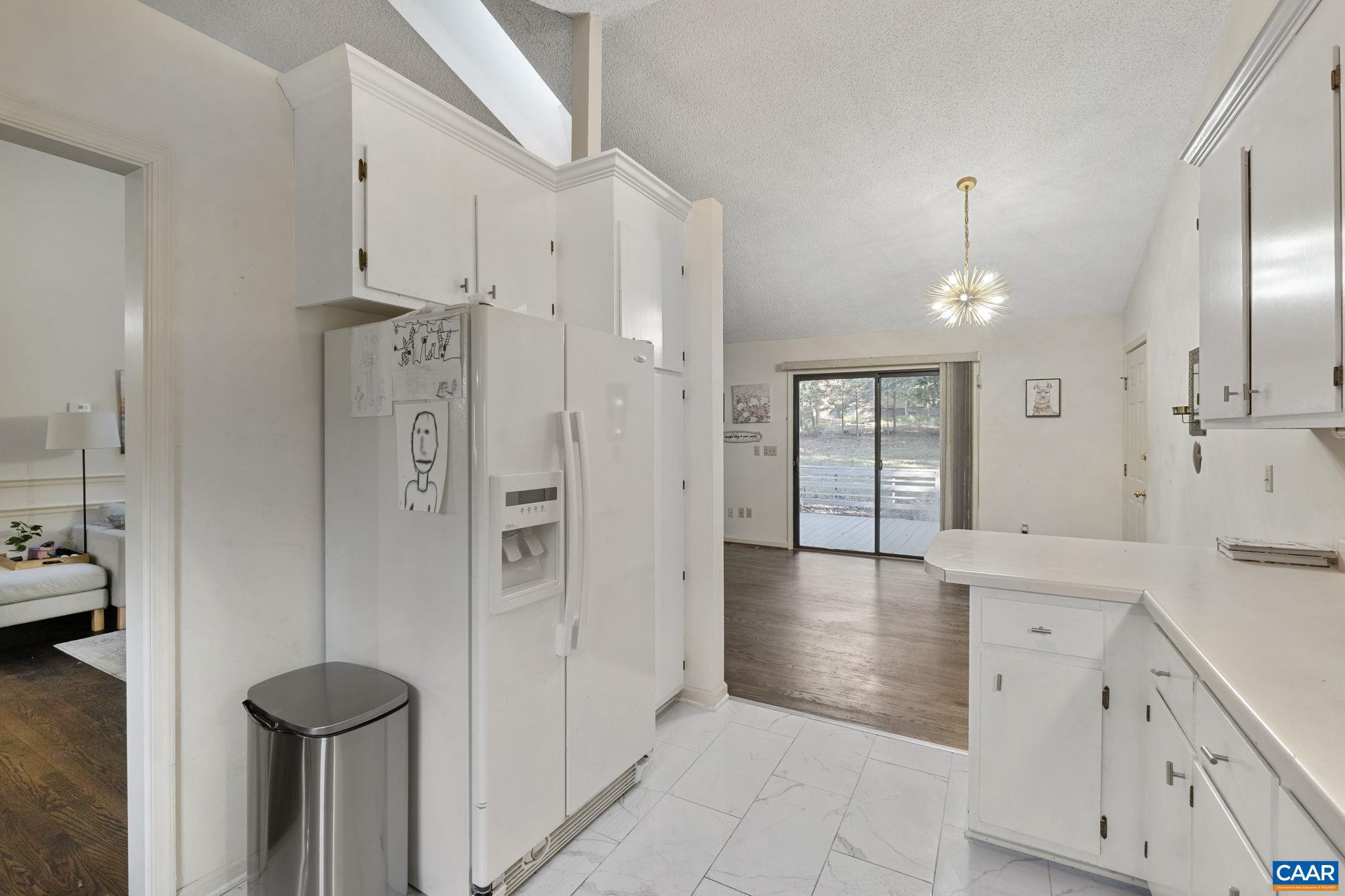 LAKE MONTICELLO - Residential