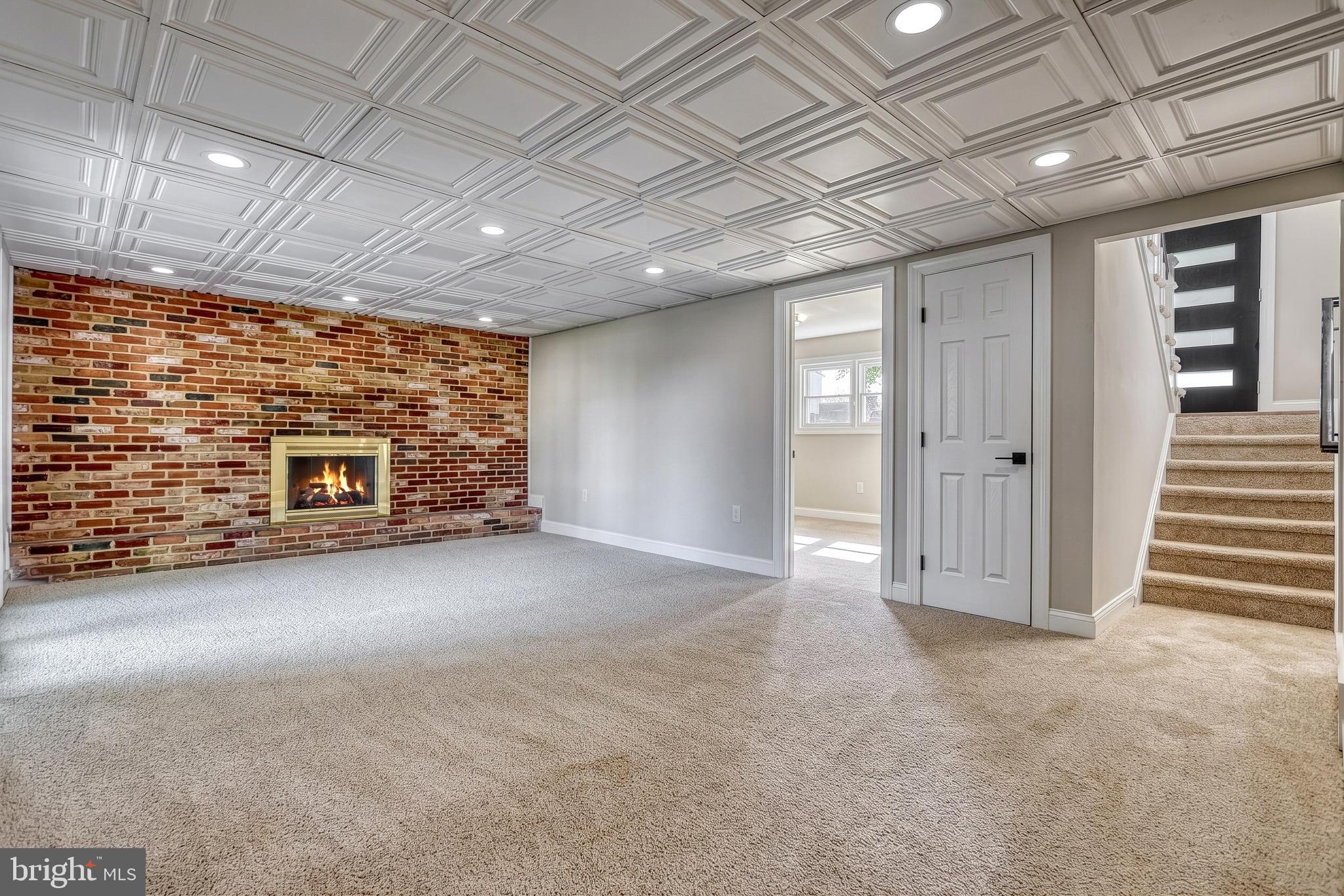 MONROE ACRES - Residential
