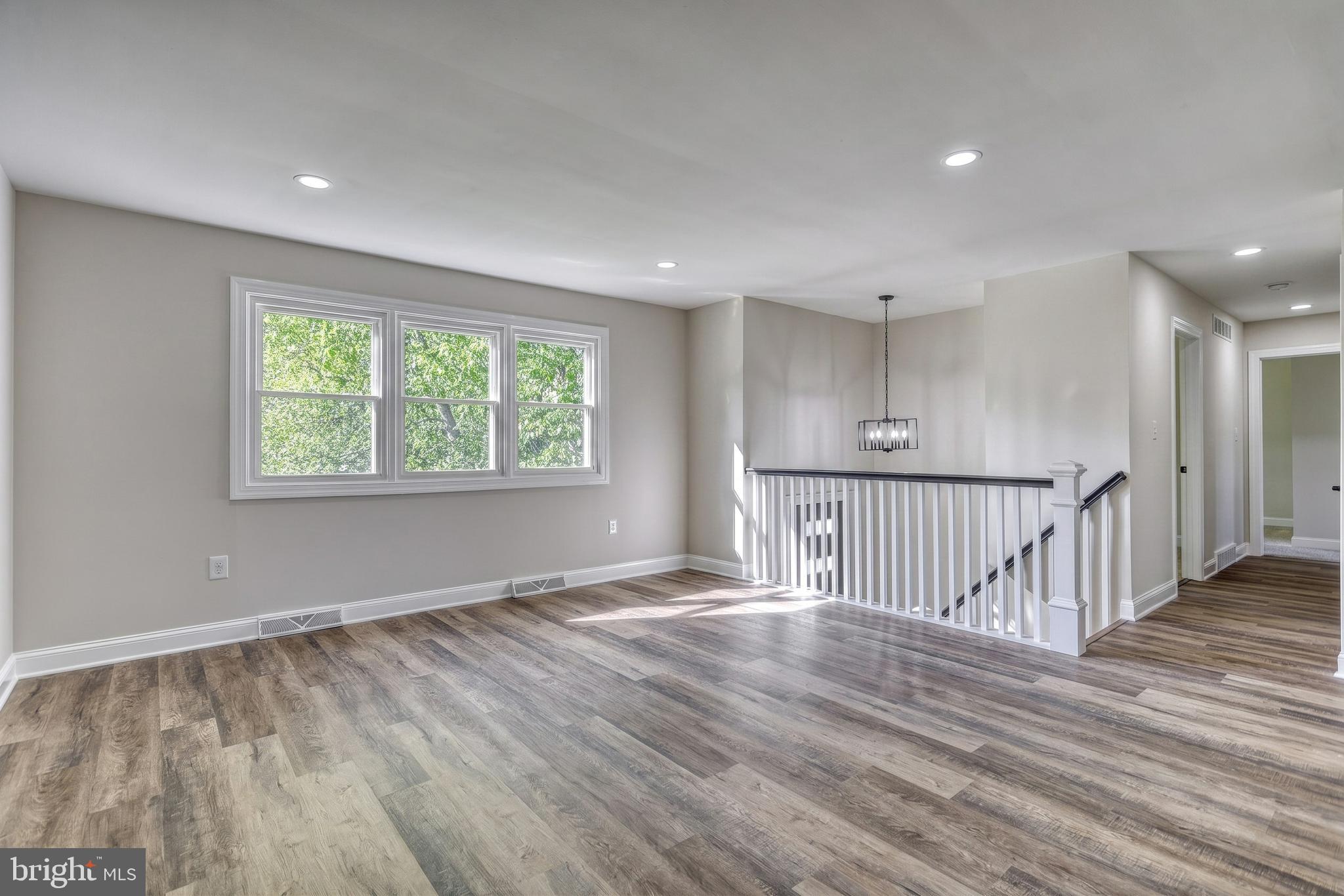 MONROE ACRES - Residential