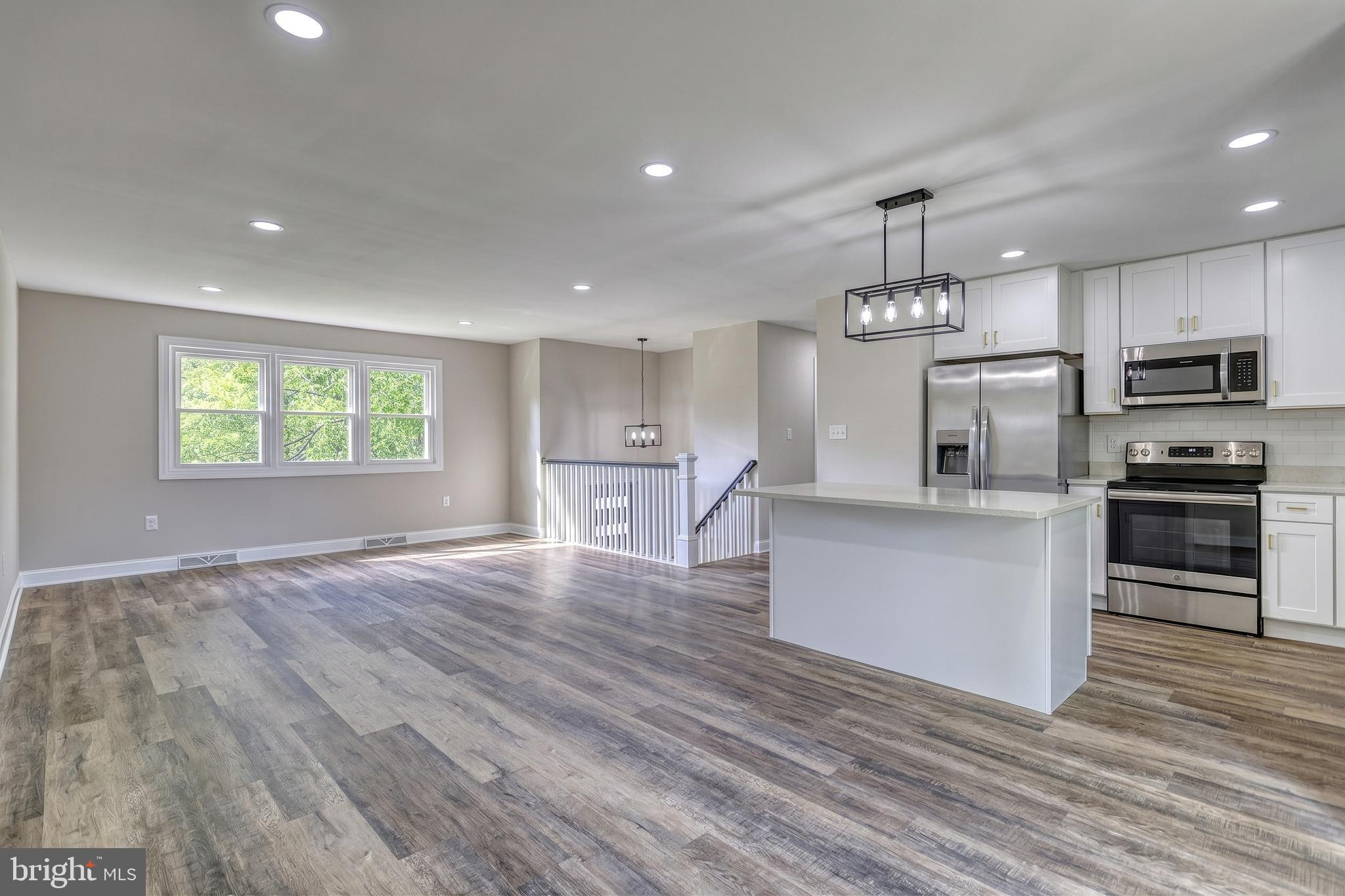 MONROE ACRES - Residential