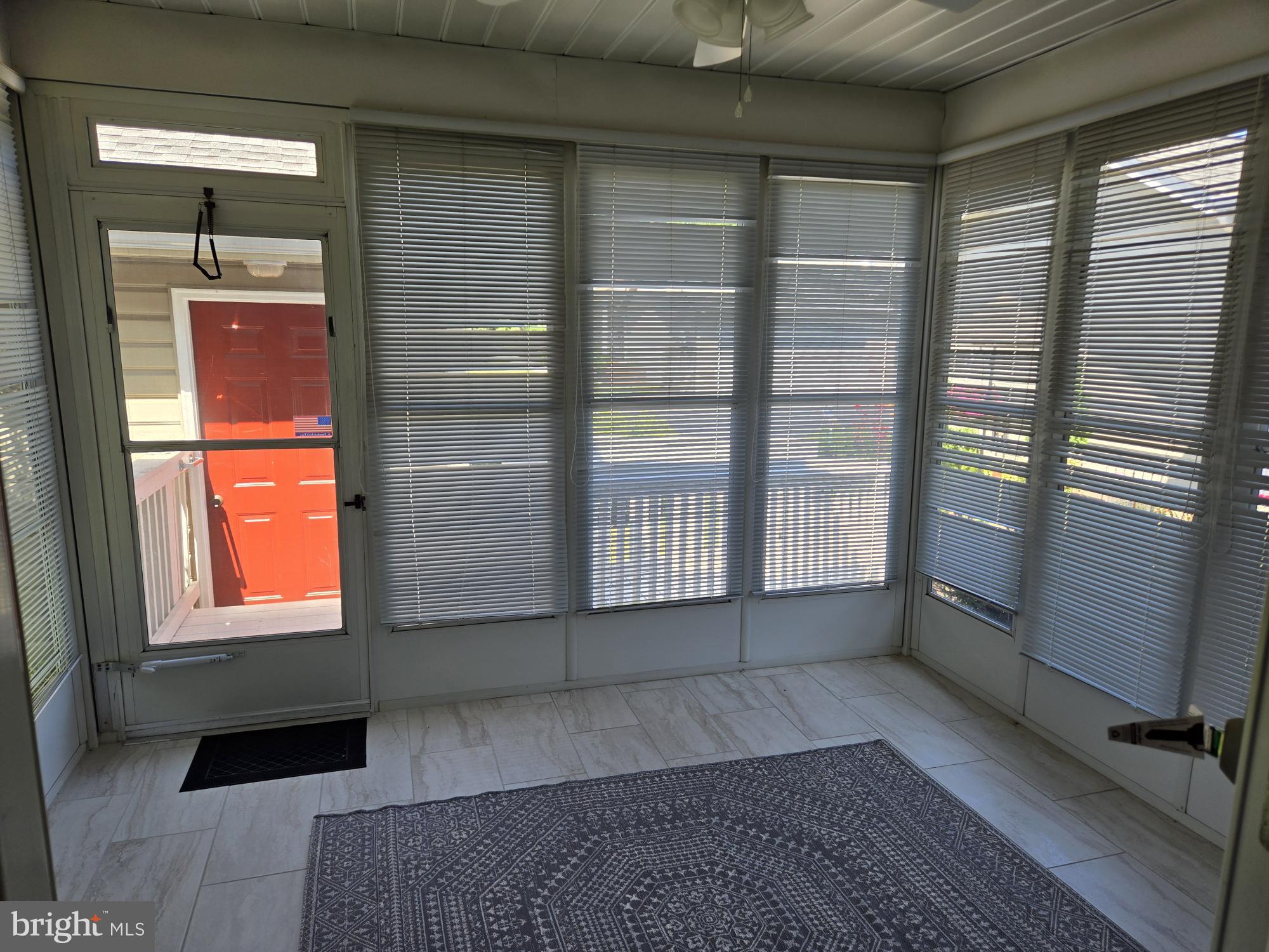 STRAWBERRY COURT - Residential Lease