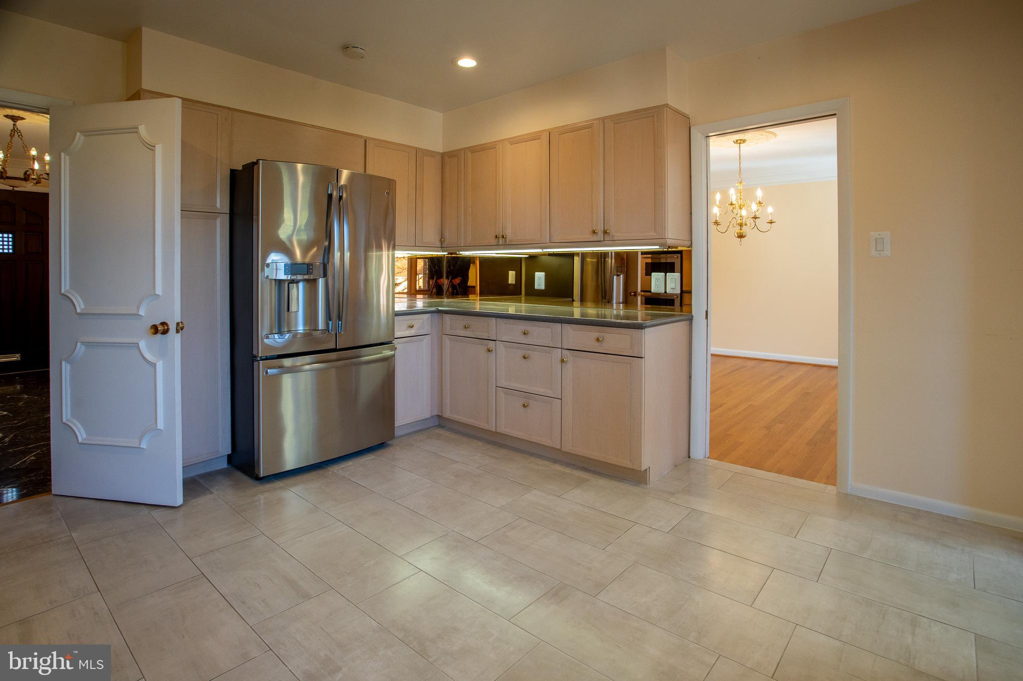 KENWOOD PARK - Residential