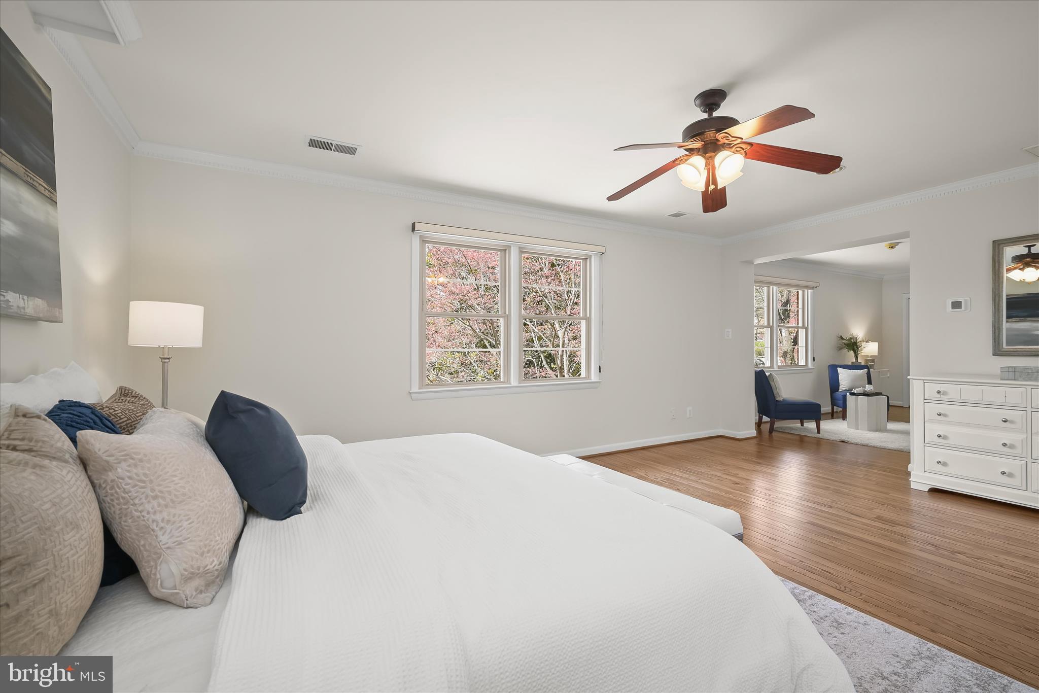 KENWOOD PARK - Residential