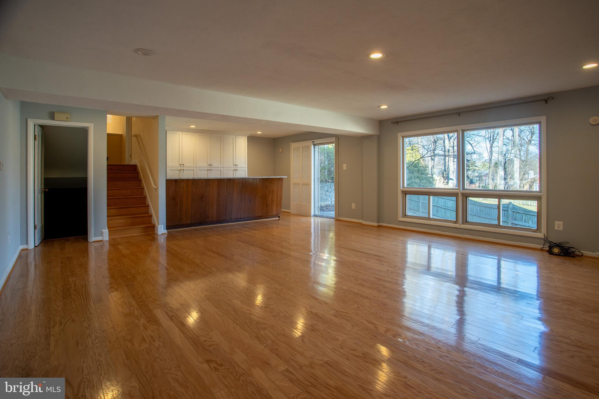 KENWOOD PARK - Residential