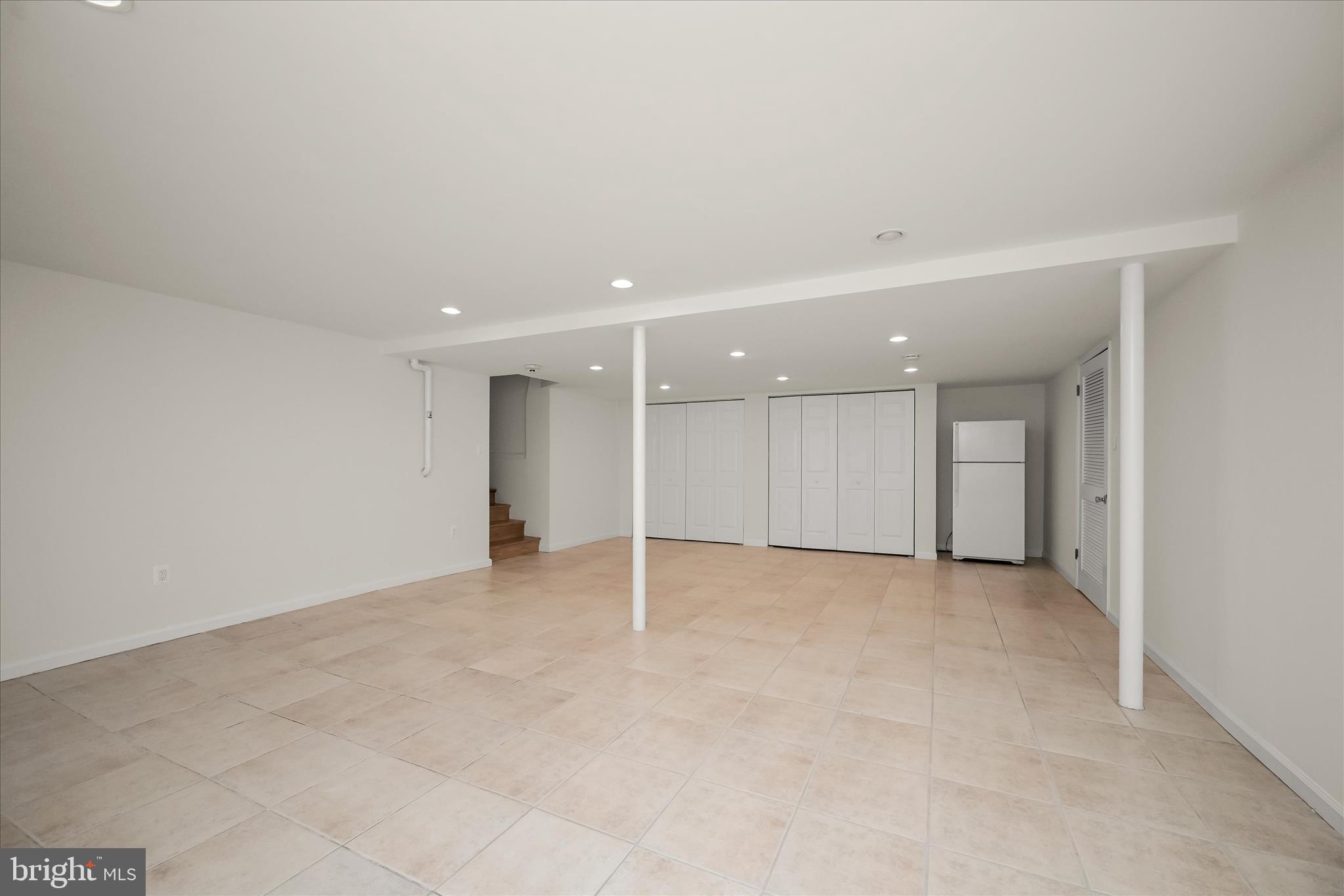 KENWOOD PARK - Residential