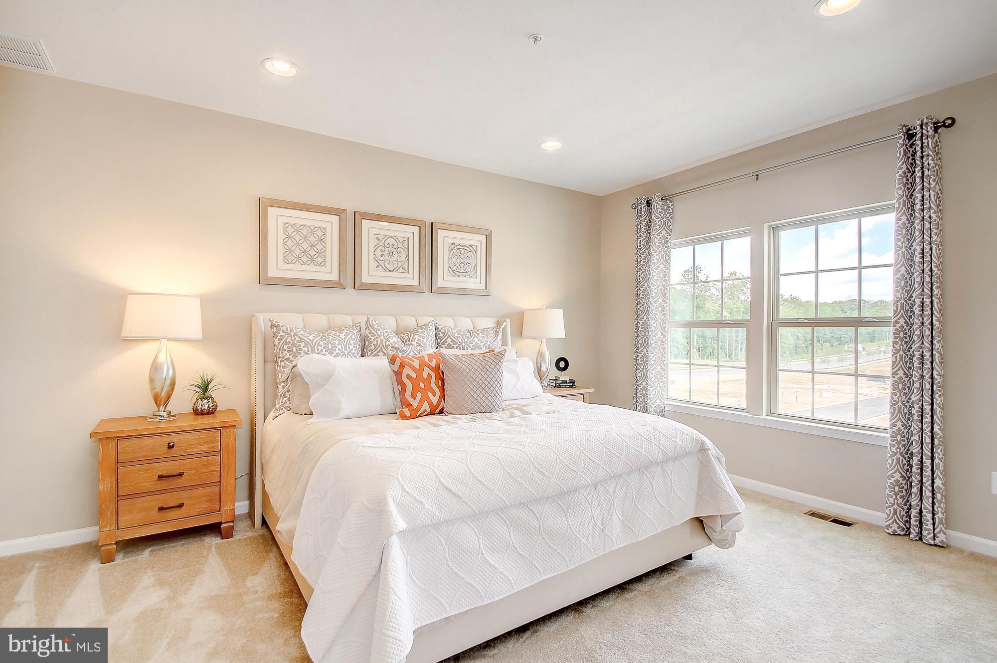 ROCKDALE VILLAGE - Residential