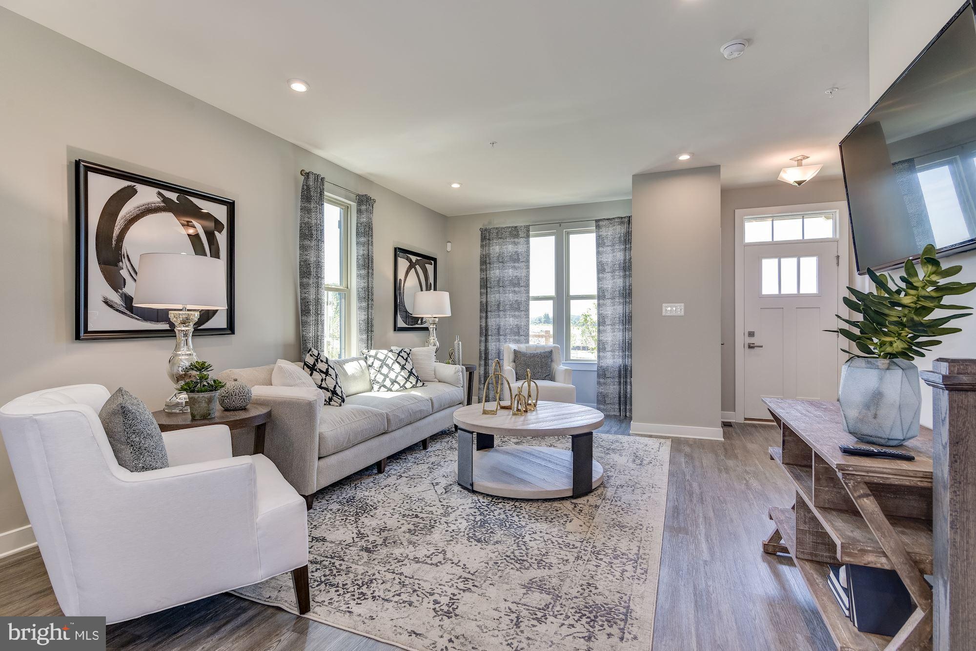 ROCKDALE VILLAGE - Residential