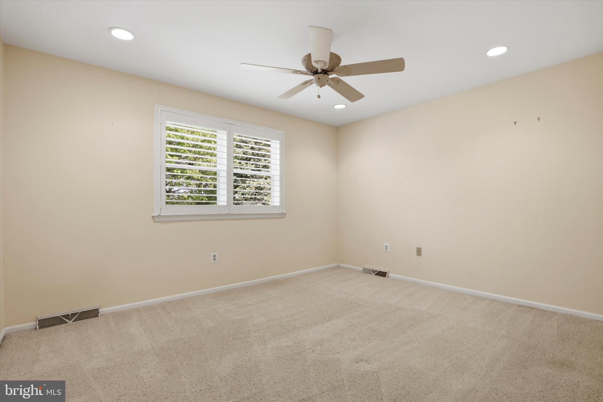 FOREST TRAIL ESTS - Residential