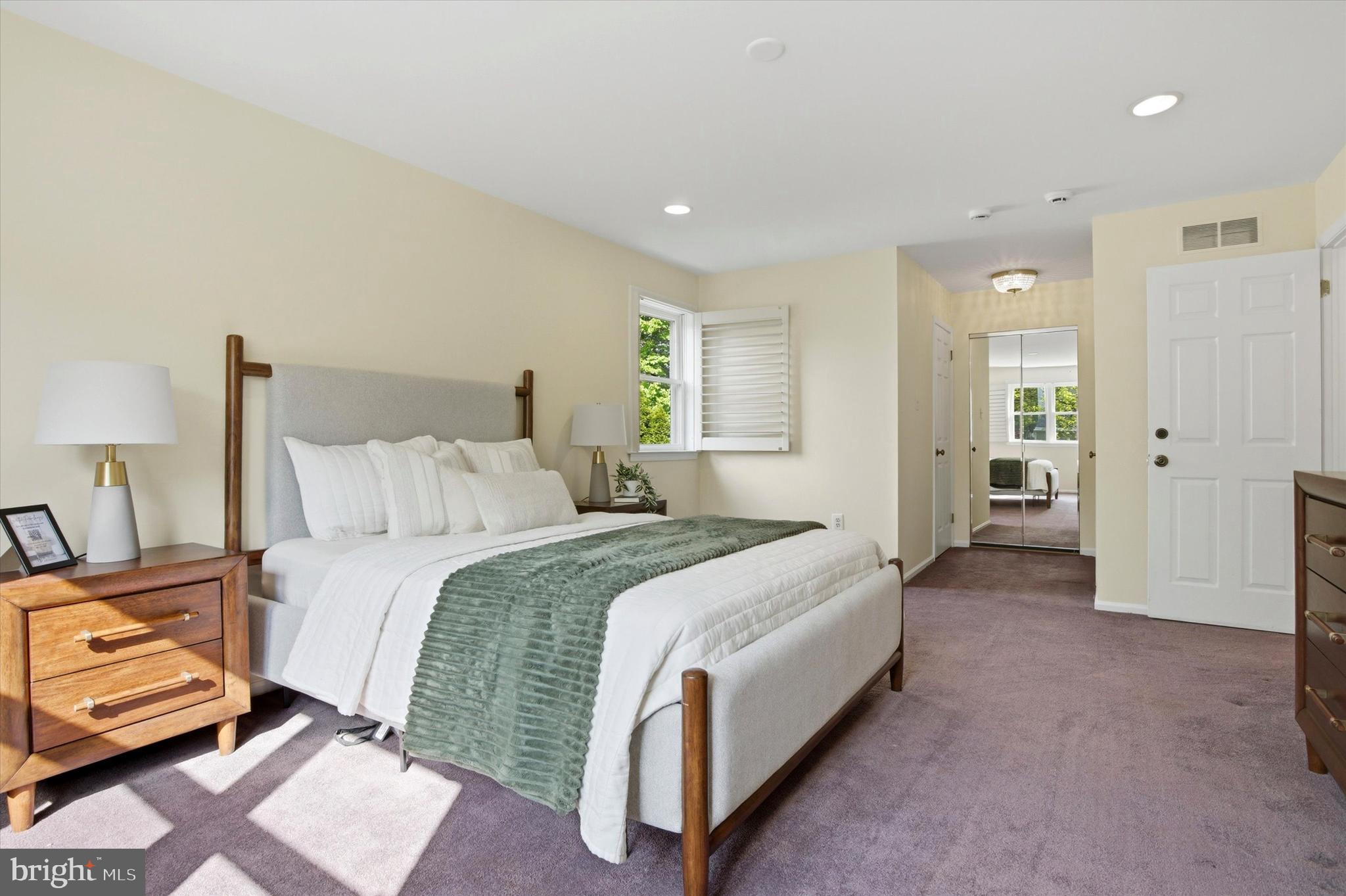 FOREST TRAIL ESTS - Residential