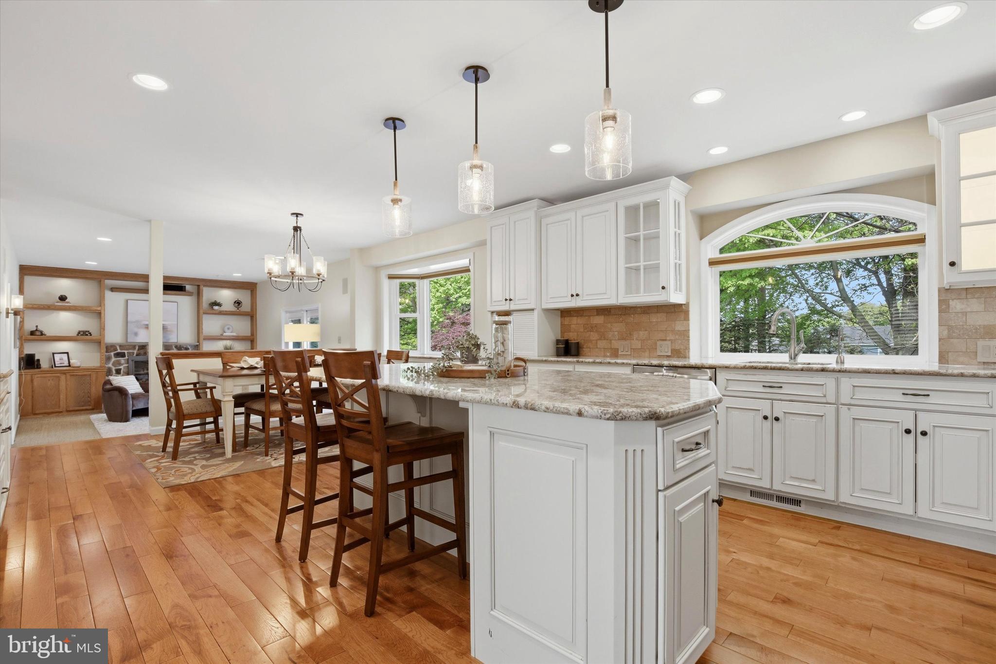 FOREST TRAIL ESTS - Residential