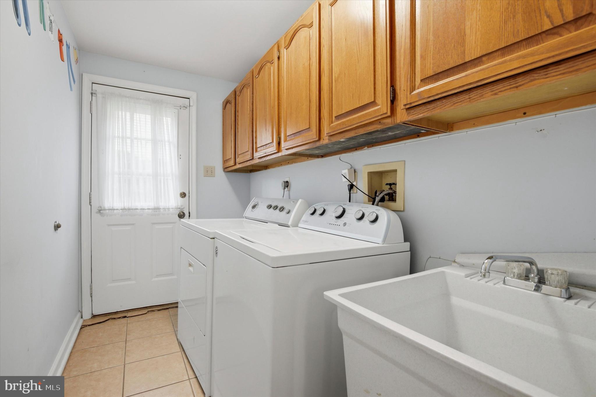 FOREST TRAIL ESTS - Residential