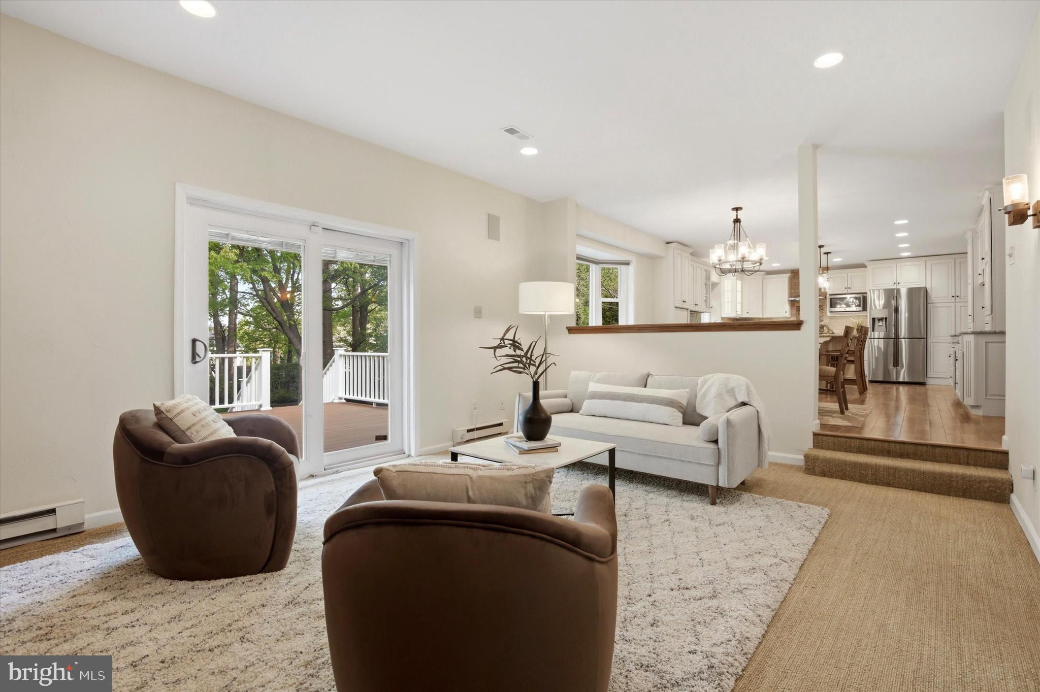FOREST TRAIL ESTS - Residential